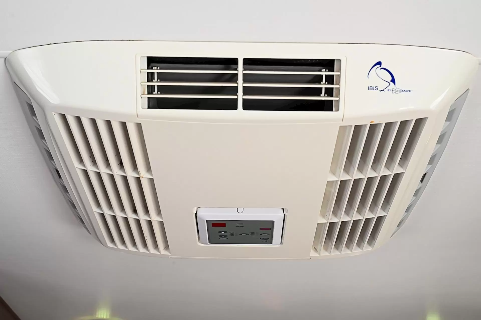 USED 2012 OLYMPIC SEAVIEW 690