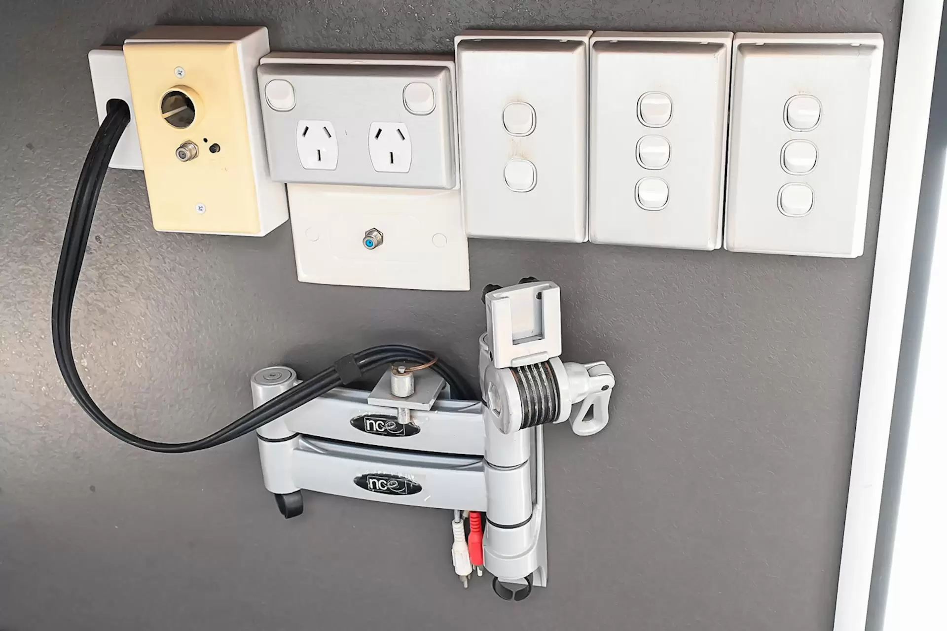 USED 2012 OLYMPIC SEAVIEW 690