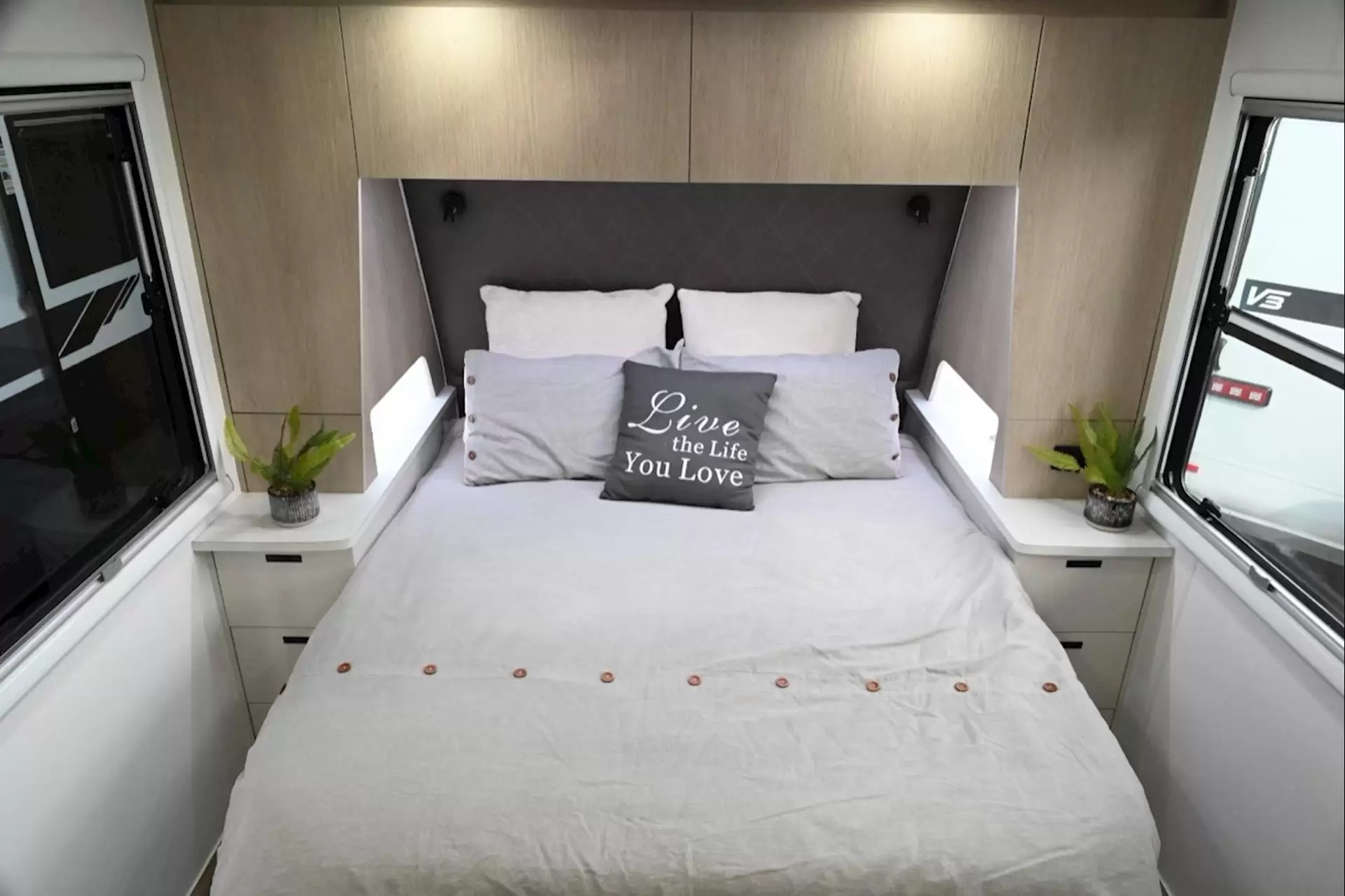 NEW 2025 DESIGN RV MICA ACX 20'2