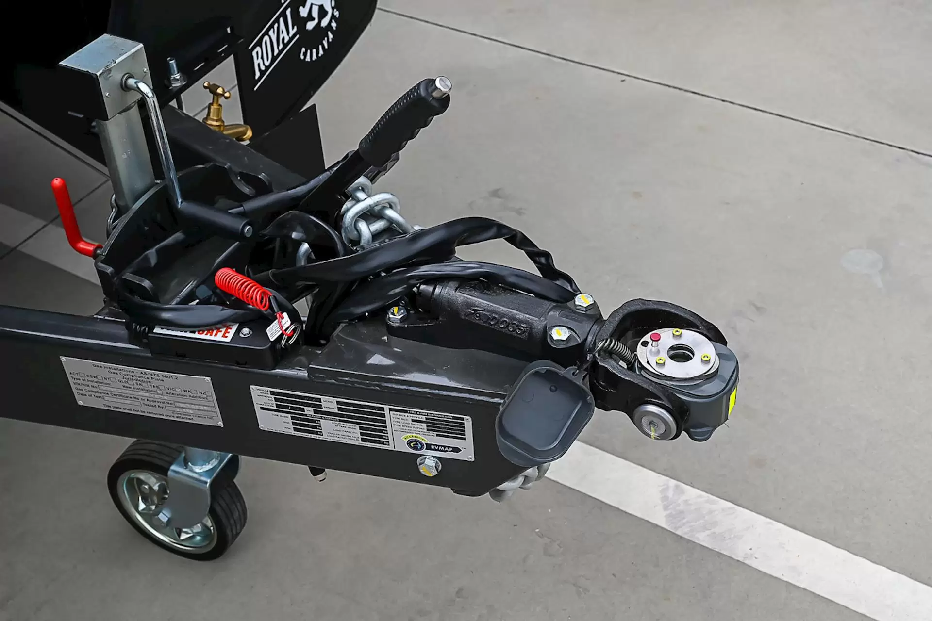 NEW 2025 ROYAL FLAIR FAMILY FLAIR 20'6-1