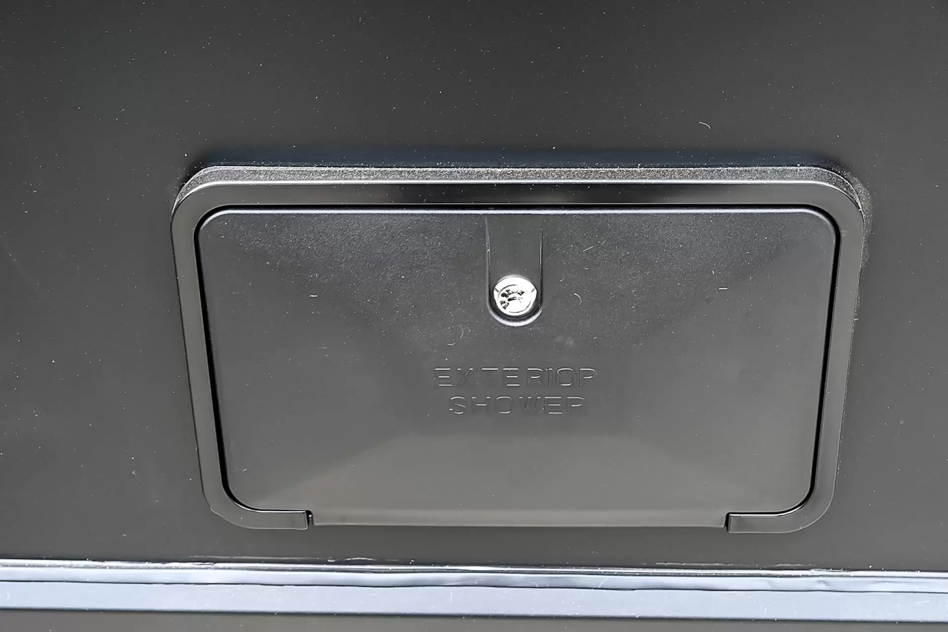 NEW 2025 ROYAL FLAIR FAMILY FLAIR 20'6-1