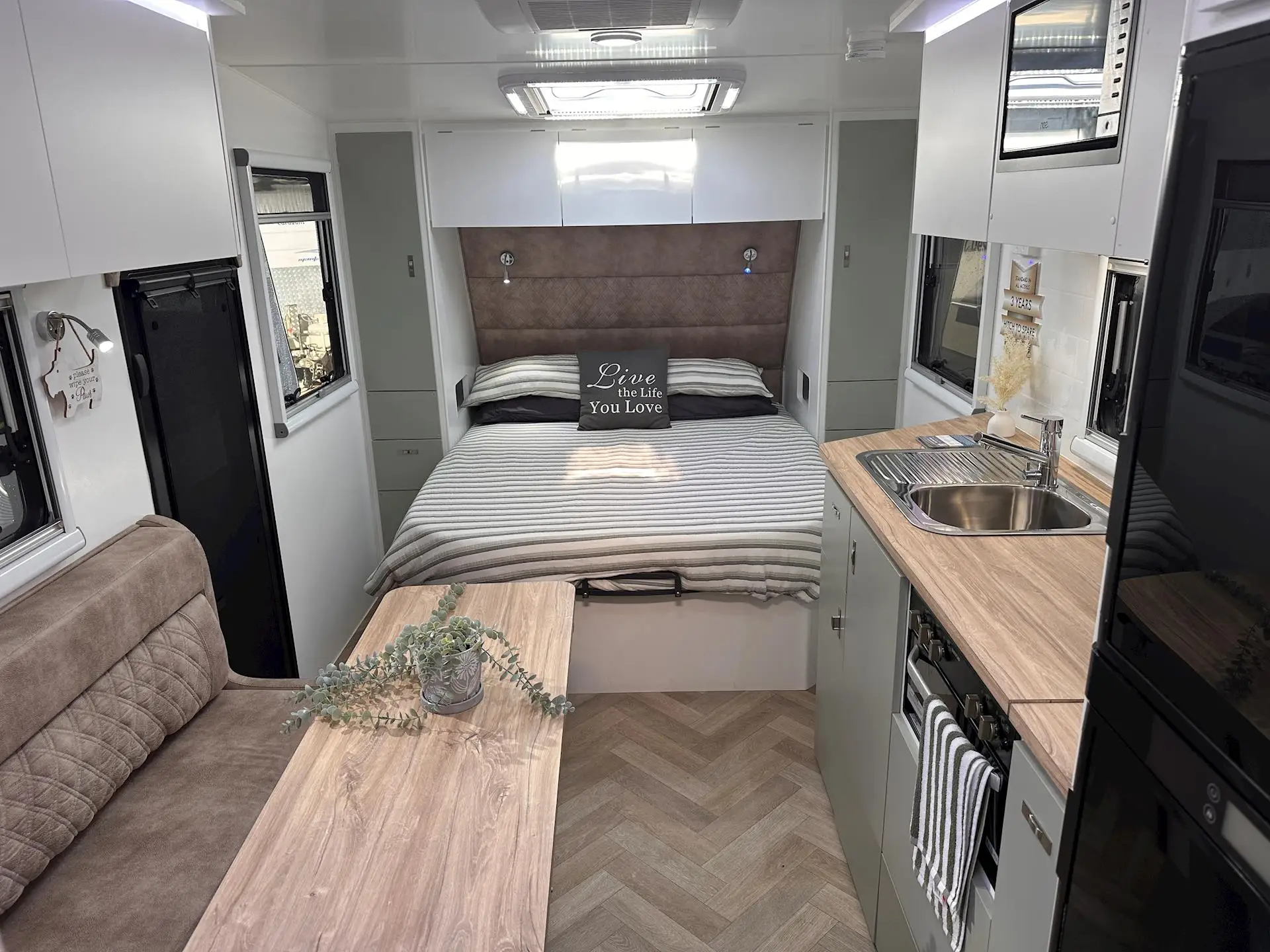 NEW 2026 DESIGN RV GETAWAY 174MD