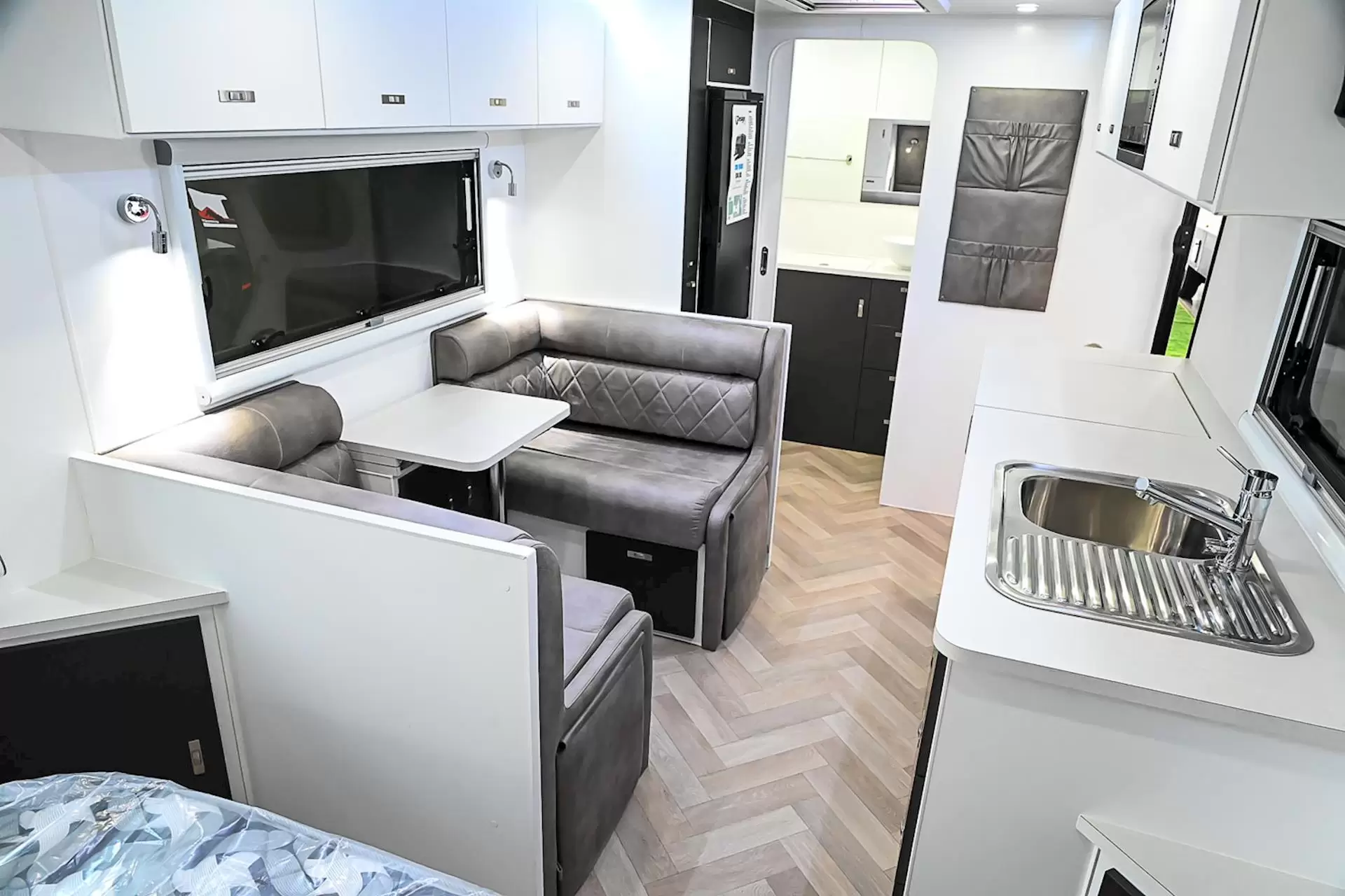 NEW 2026 DESIGN RV CRX196R