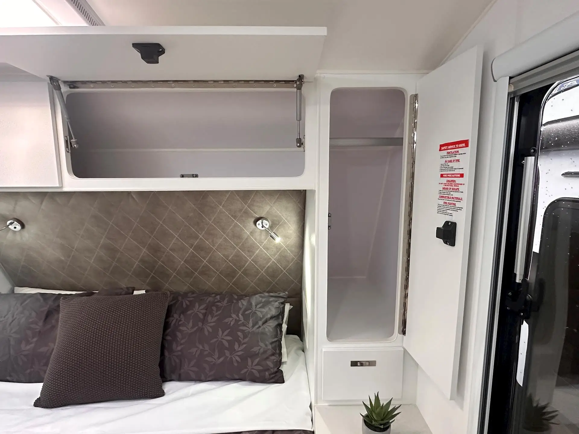 NEW 2026 DESIGN RV CRX196R