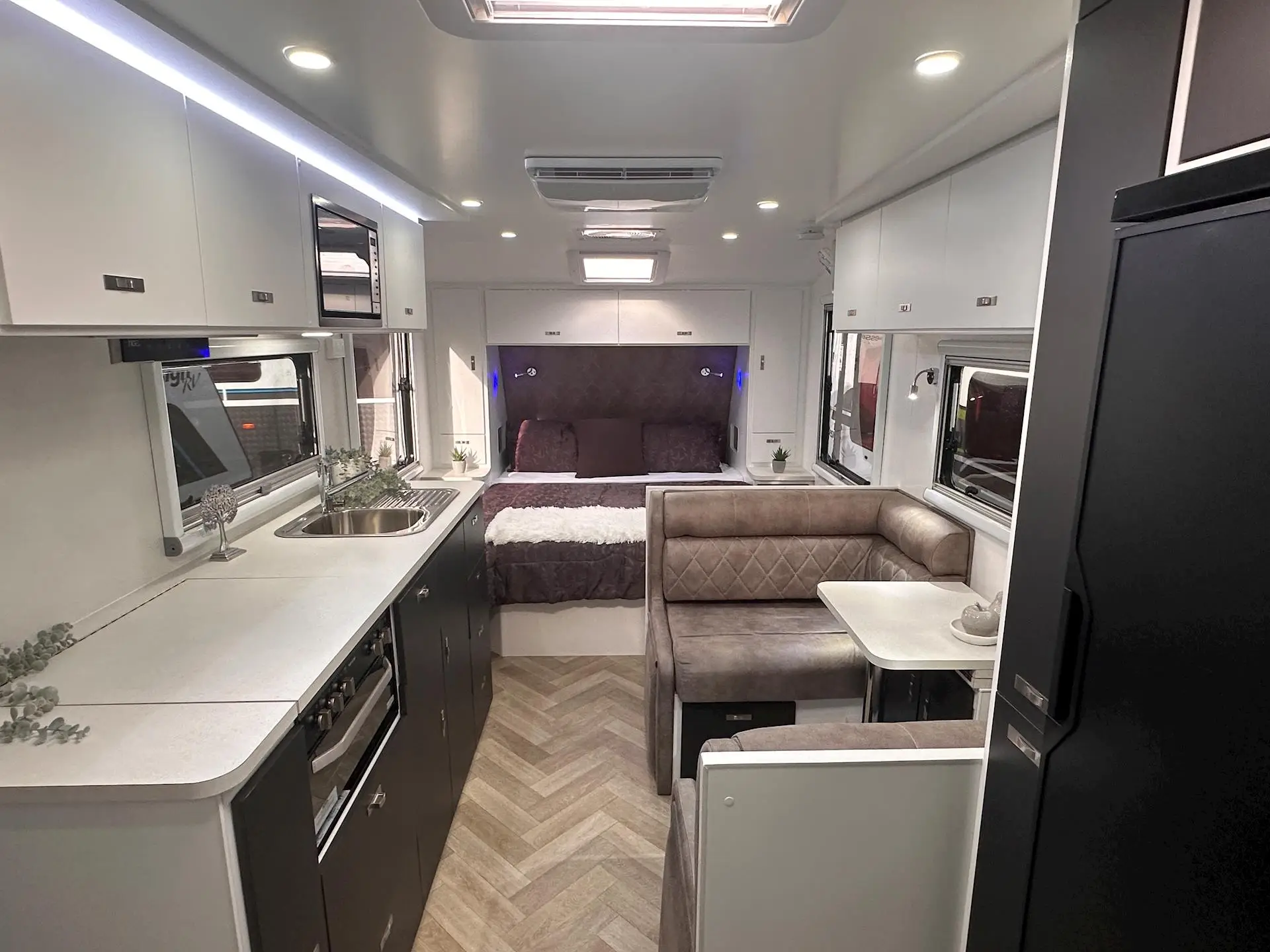 NEW 2026 DESIGN RV CRX196R