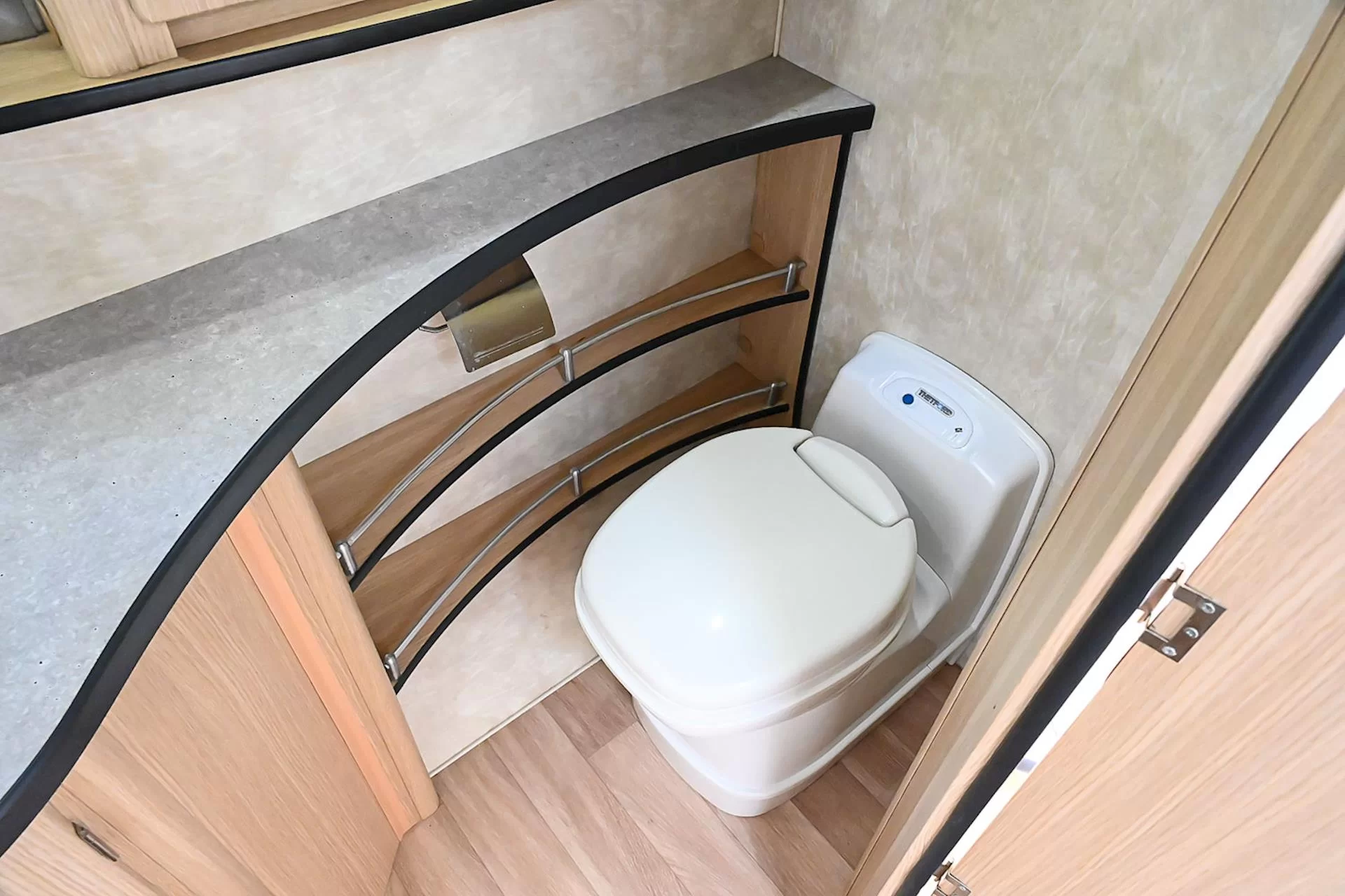 USED 2012 JURGENS SKYGAZER caravan