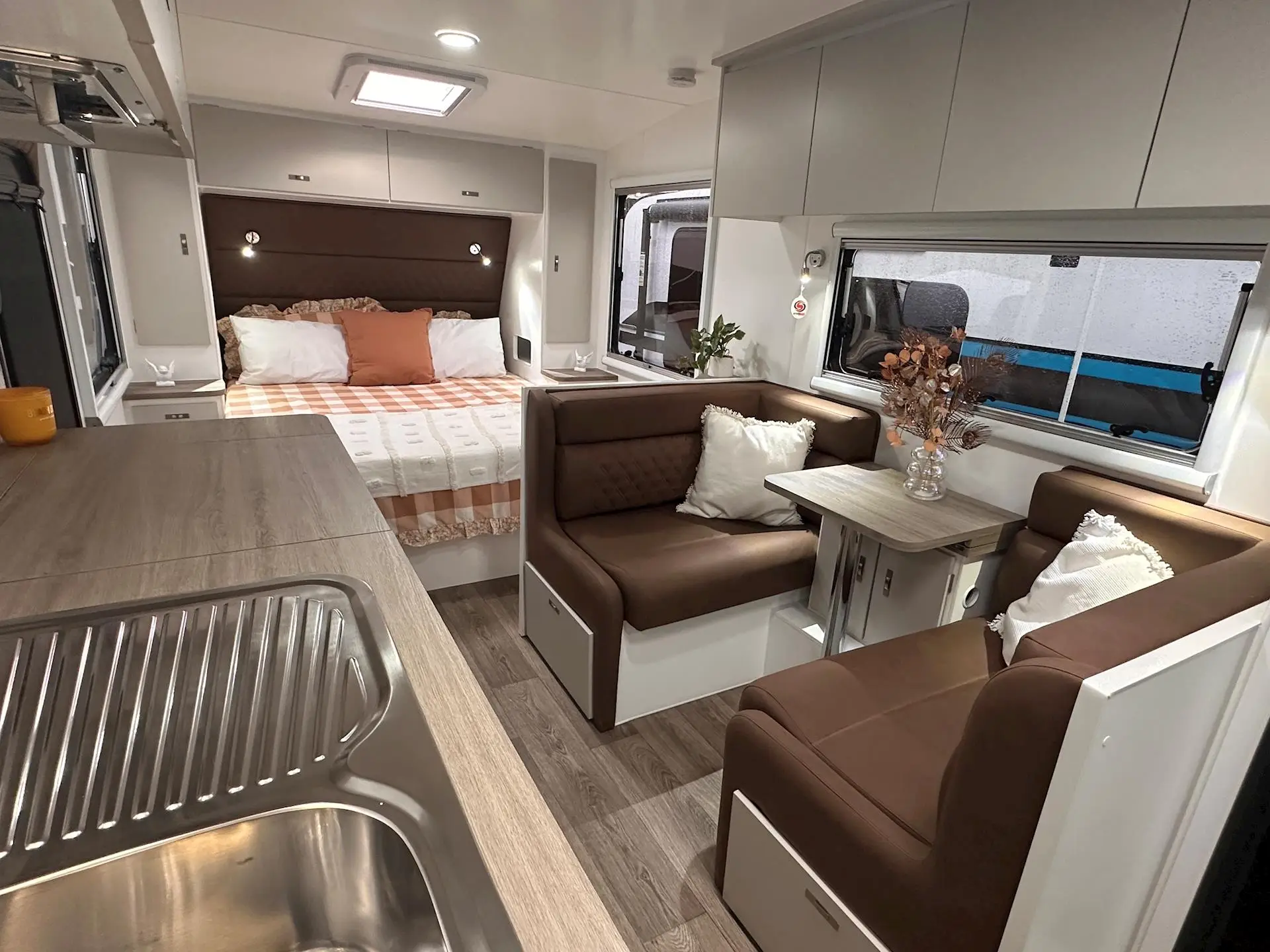 NEW 2026 DESIGN RV 200M ODYSSEY 20'0