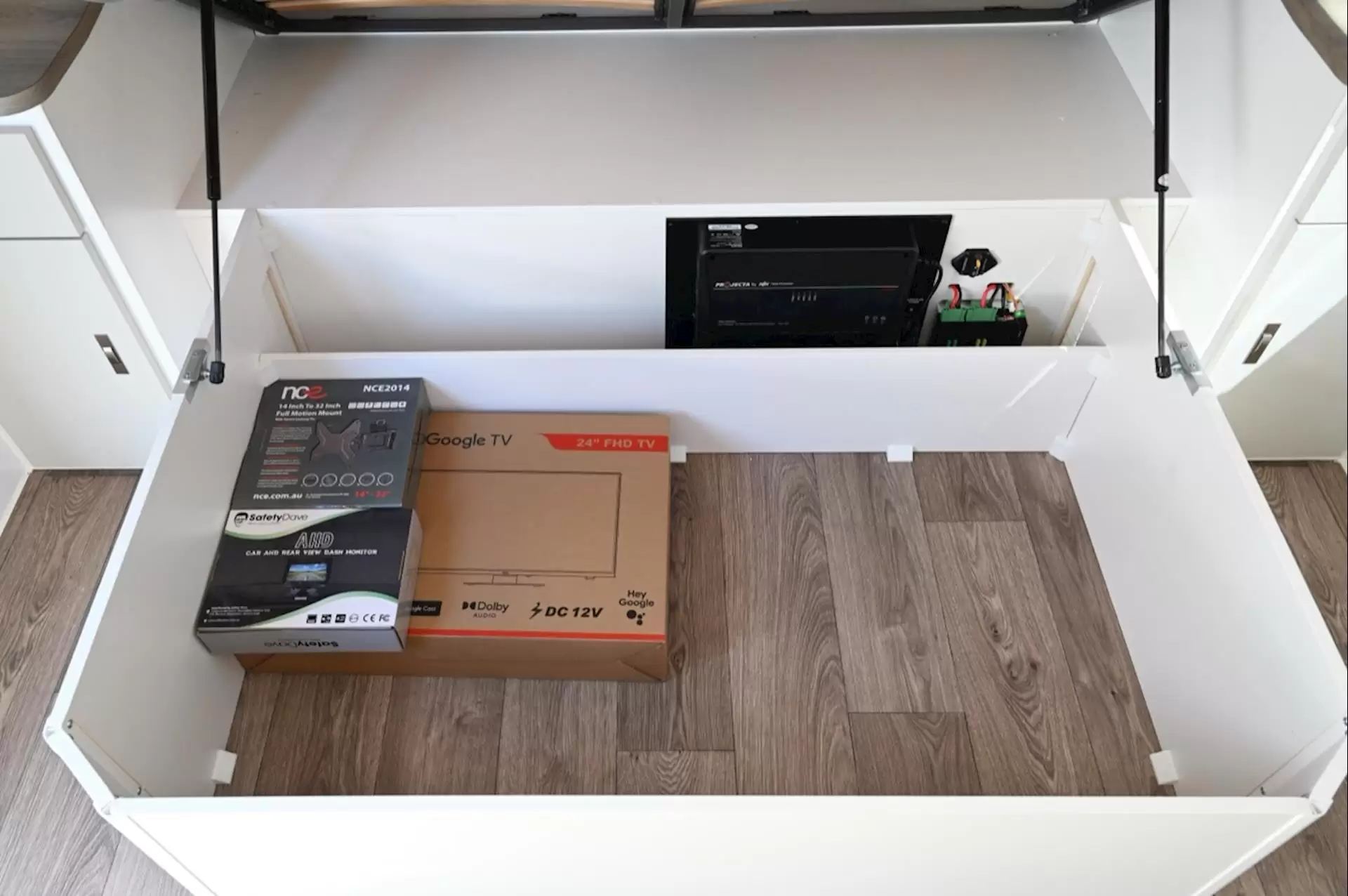 NEW 2026 DESIGN RV 200M ODYSSEY 20'0