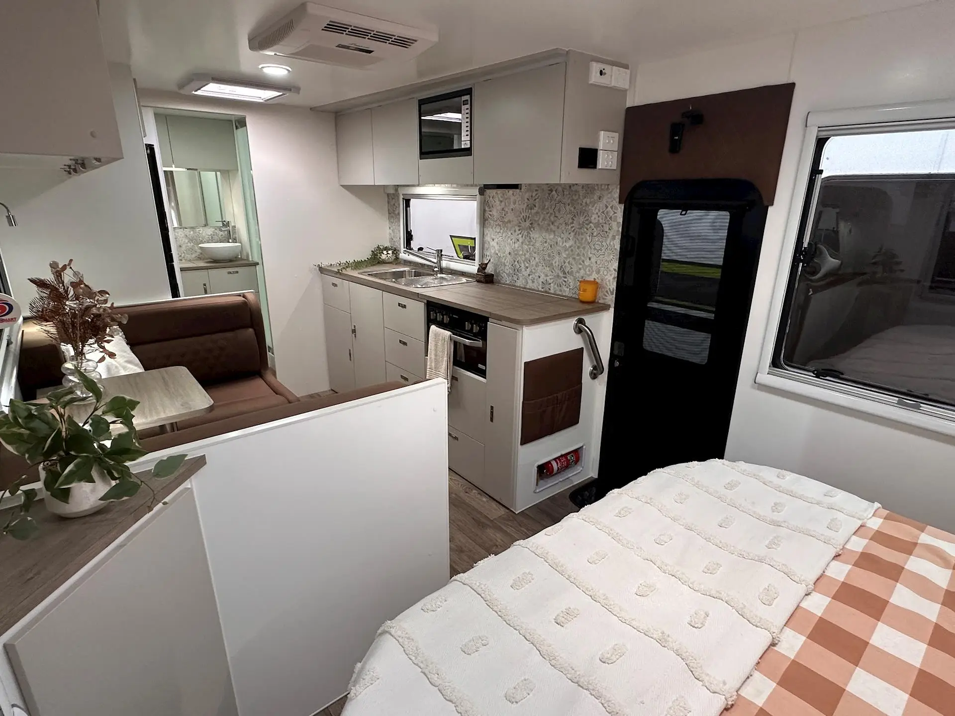 NEW 2026 DESIGN RV 200M ODYSSEY 20'0