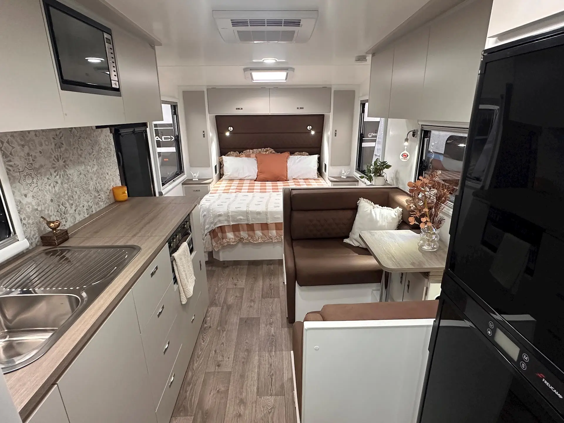 NEW 2026 DESIGN RV 200M ODYSSEY 20'0