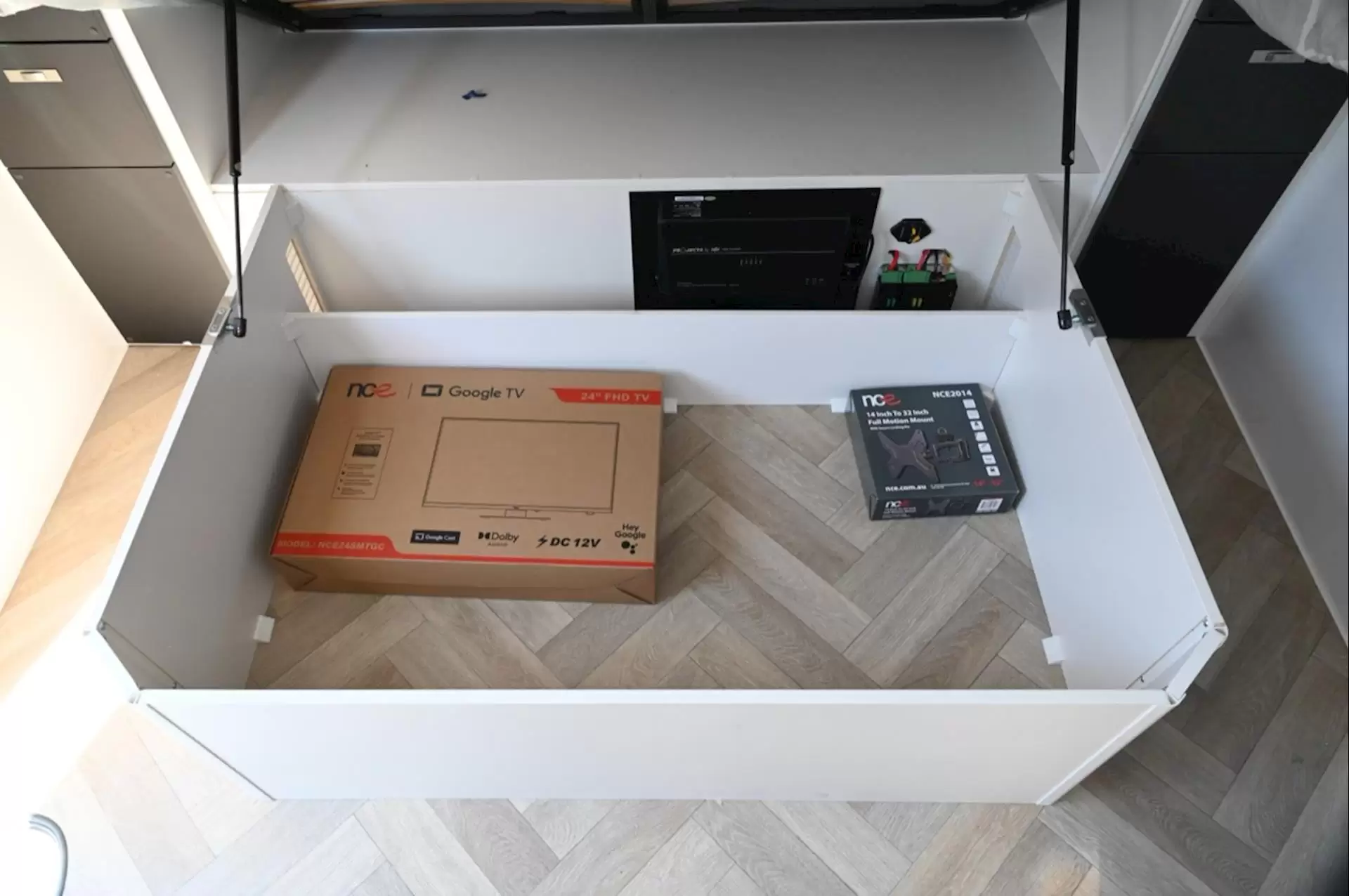 NEW 2026 DESIGN RV ODYSSEY 174MD-1	17'4"