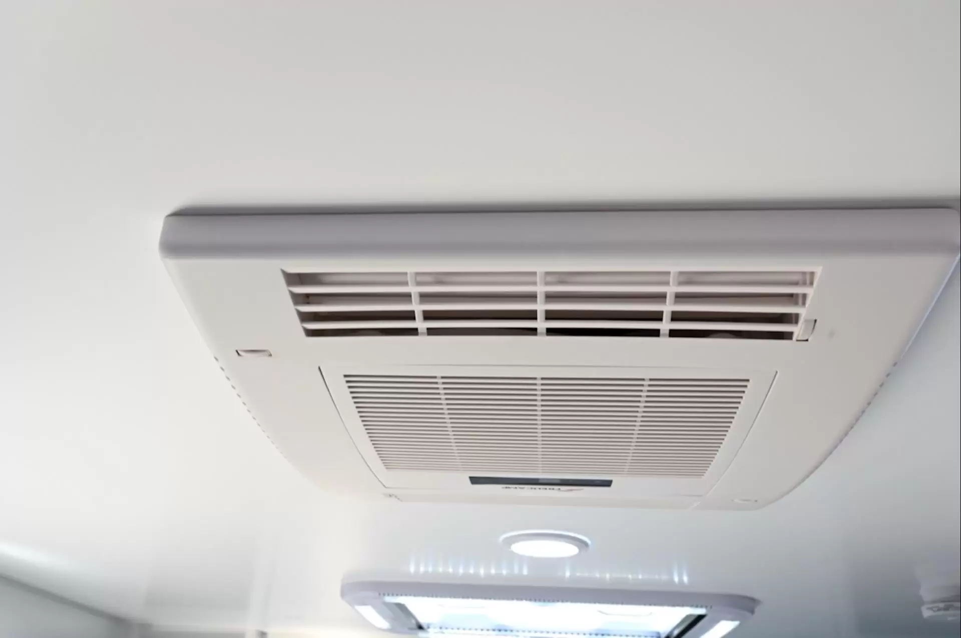 NEW 2026 DESIGN RV ODYSSEY 174MD-1	17'4"