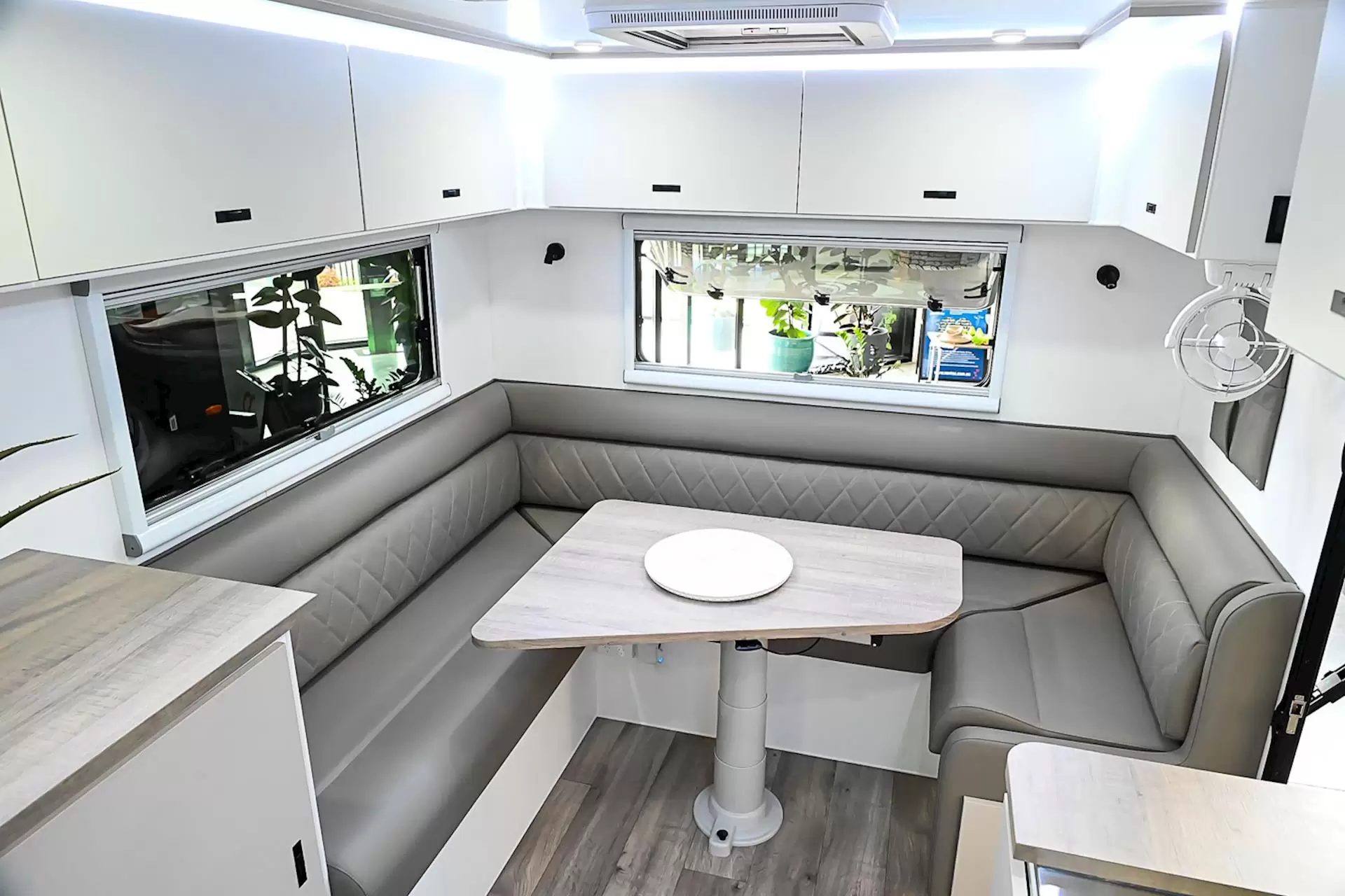 NEW 2026 DESIGN RV FORERUNNER 2210R