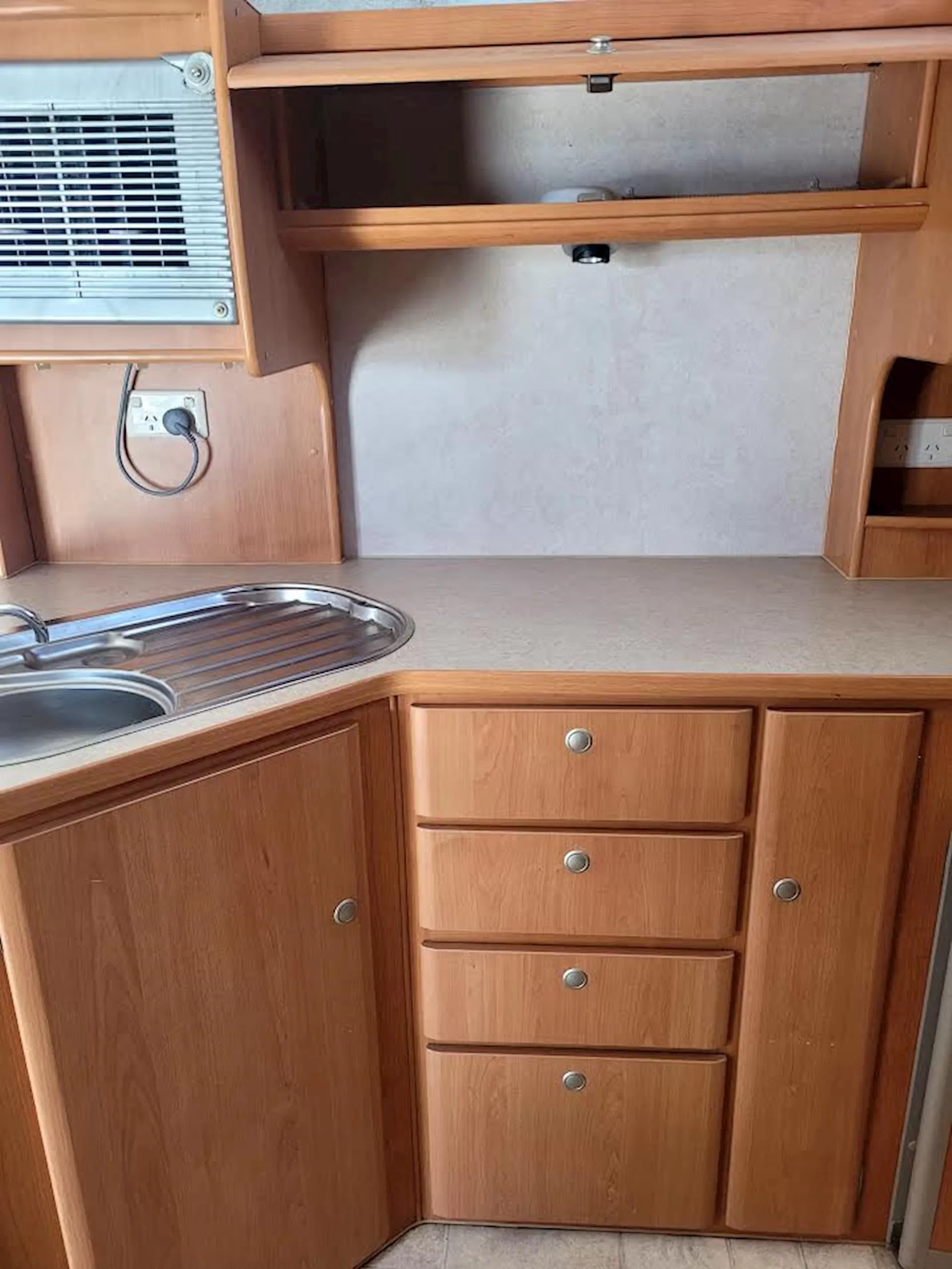 USED 2006 JAYCO Expanda 16.49-1 caravan