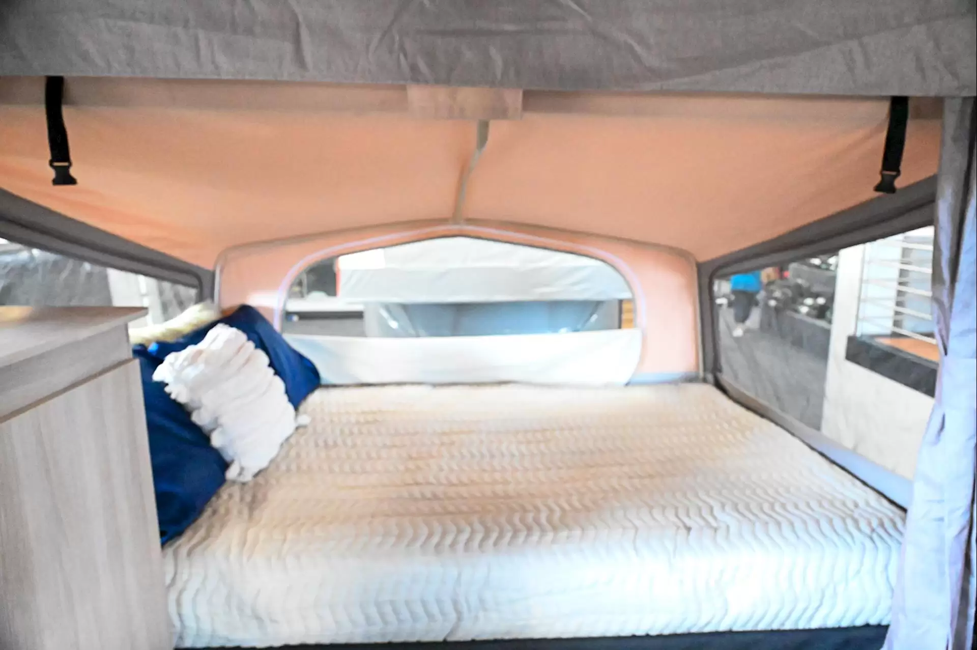 USED 2017 JAYCO SWAN