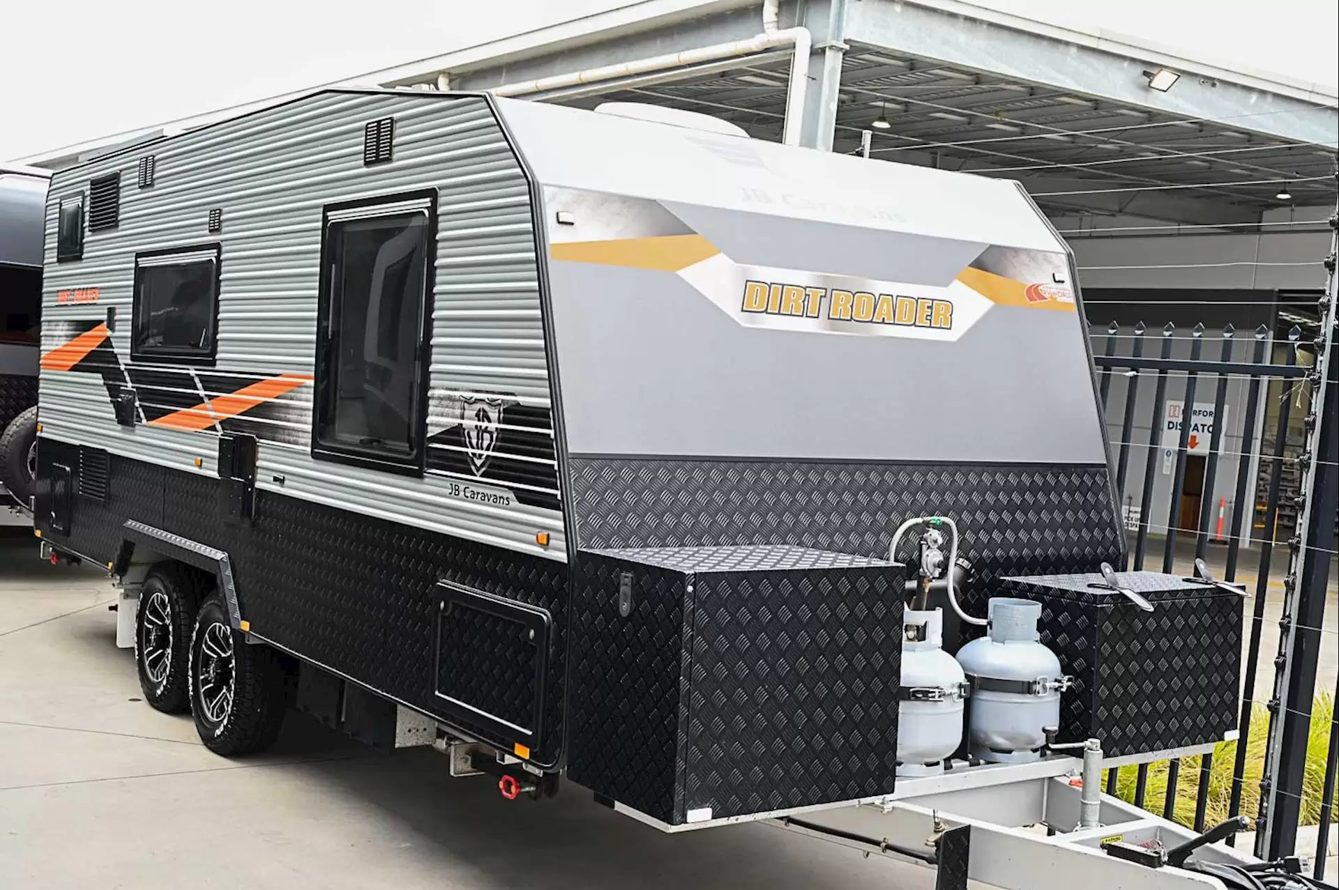 USED 2023 JB CARAVANS DIRTROADER