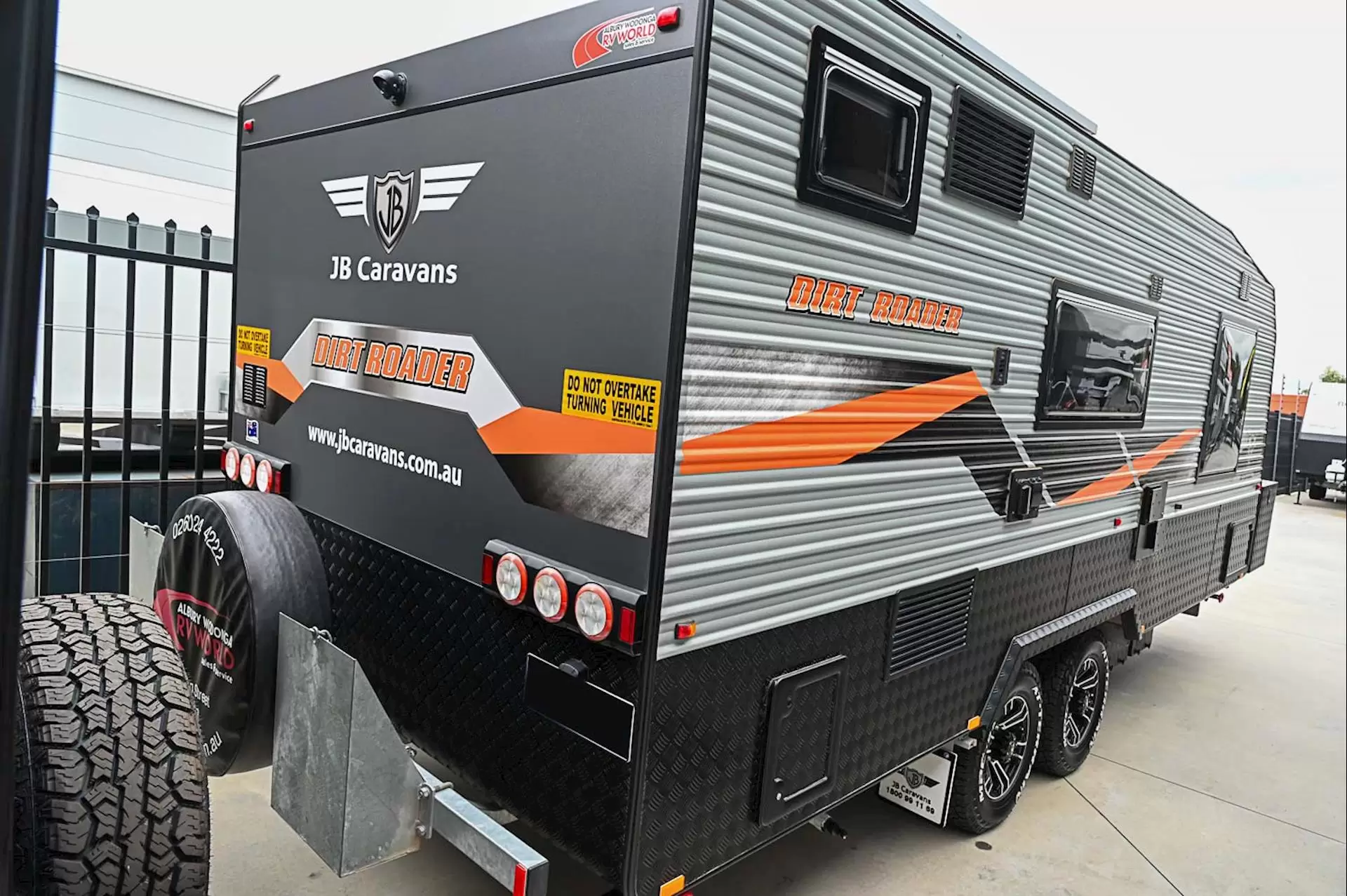 USED 2023 JB CARAVANS DIRTROADER