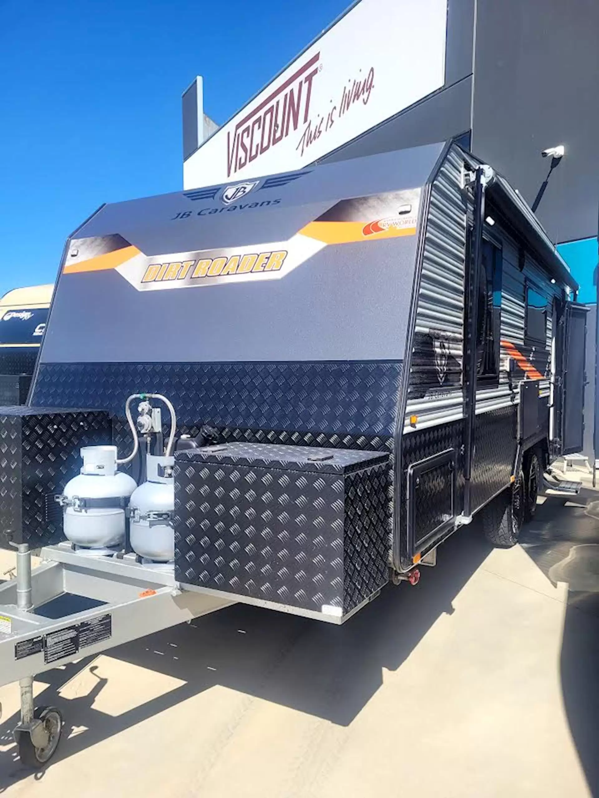 USED 2023 JB CARAVANS DIRTROADER