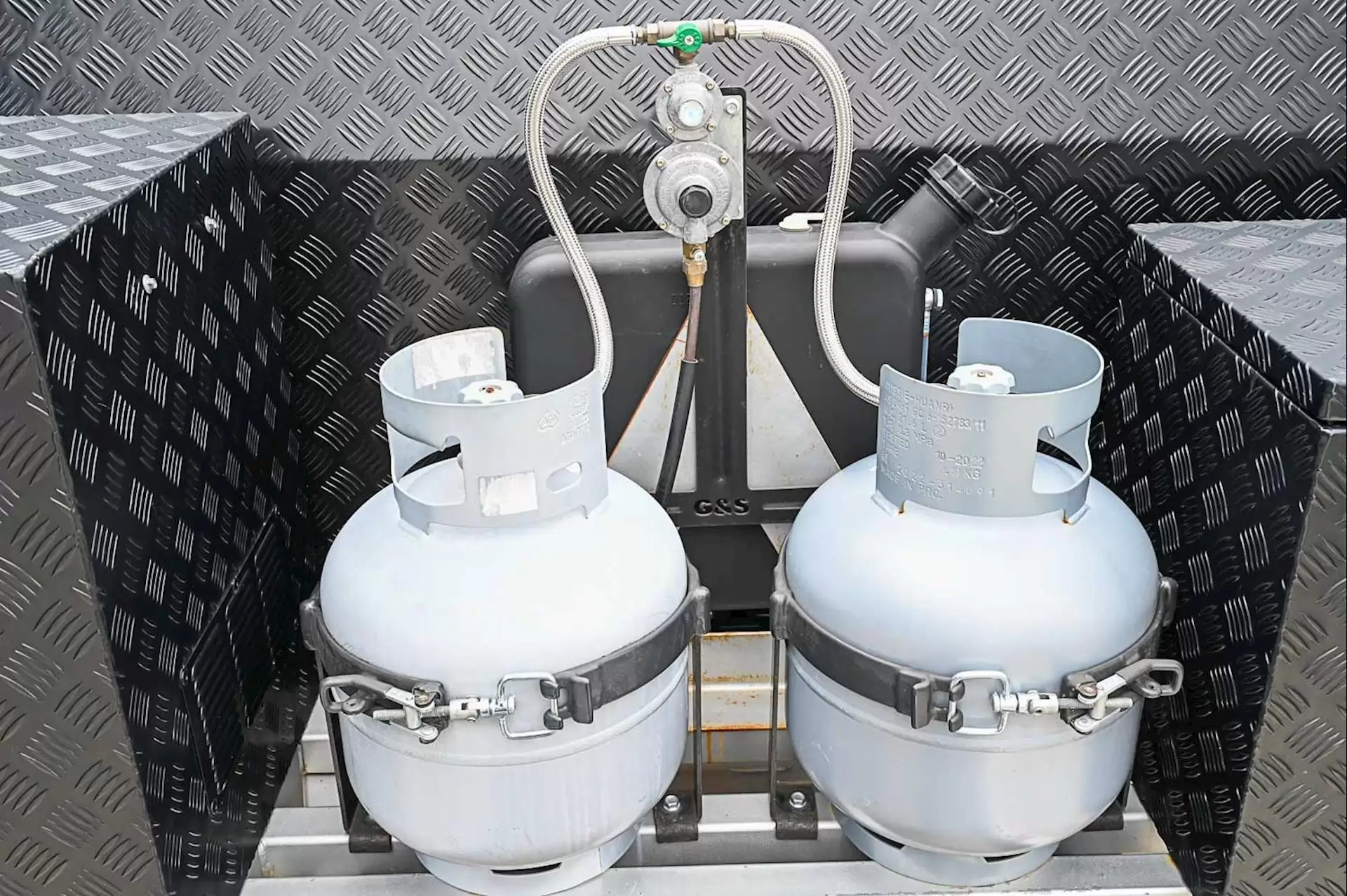 USED 2023 JB CARAVANS DIRTROADER