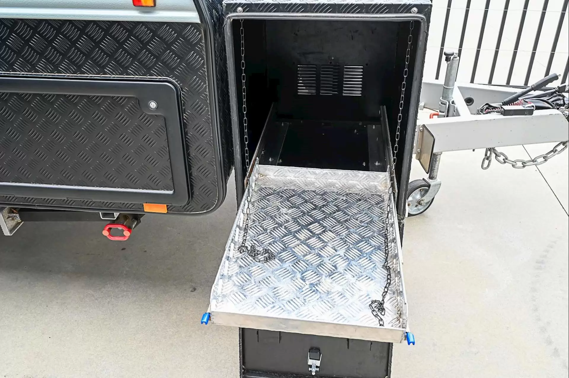 USED 2023 JB CARAVANS DIRTROADER