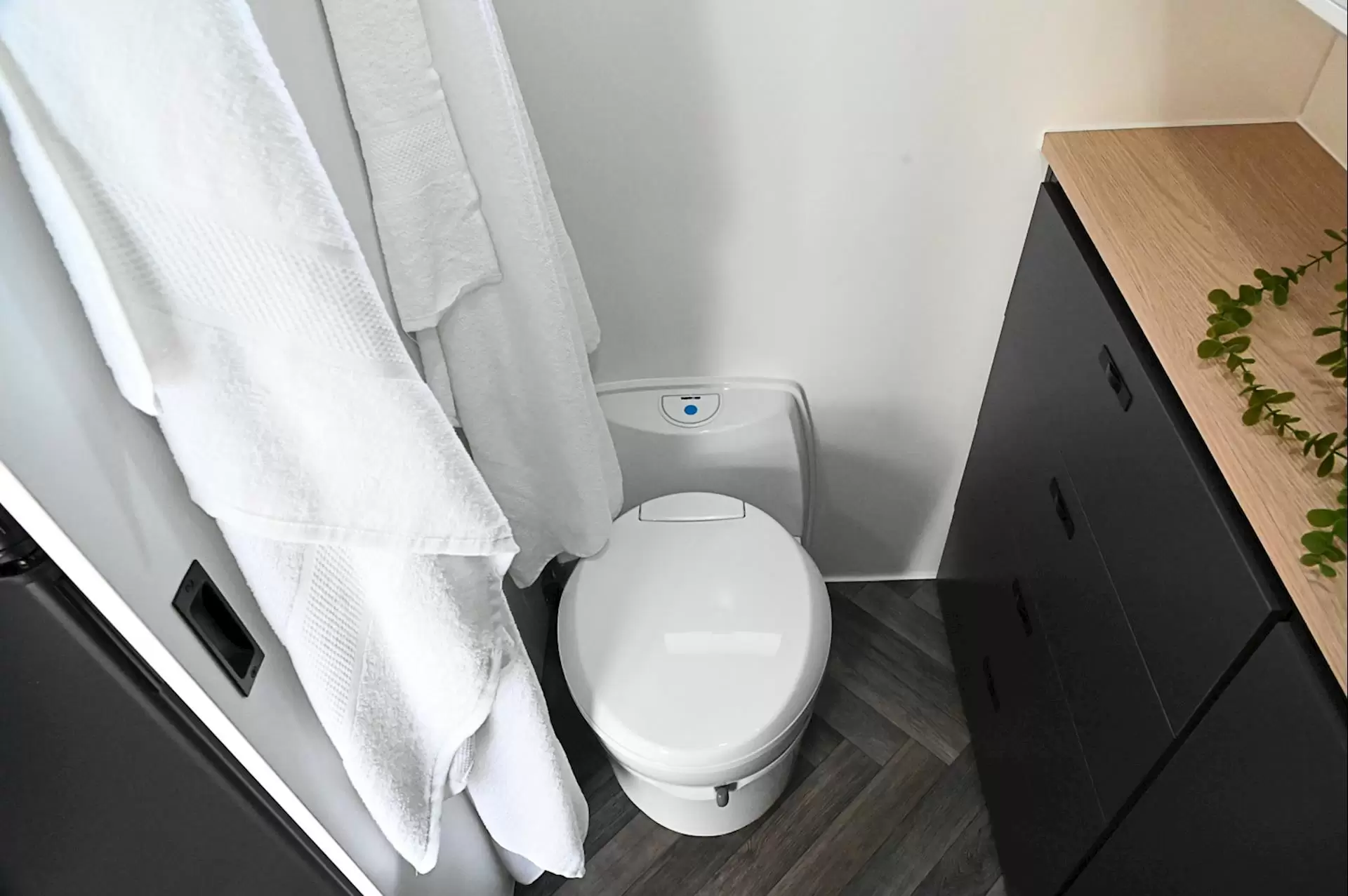 NEW 2026 ROYAL FLAIR Aussie Mate 20'-3