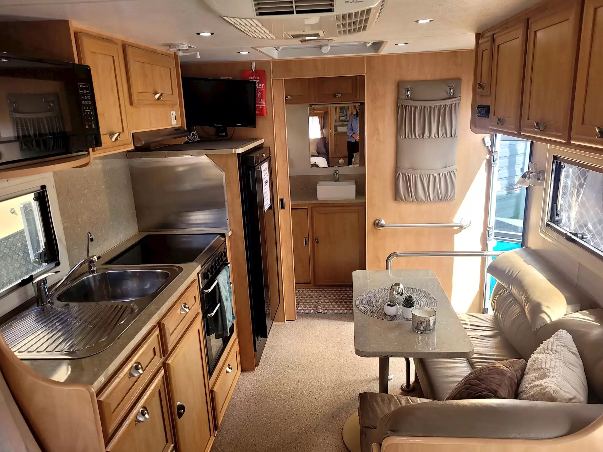 USED 2012 Roadstar Vacationer