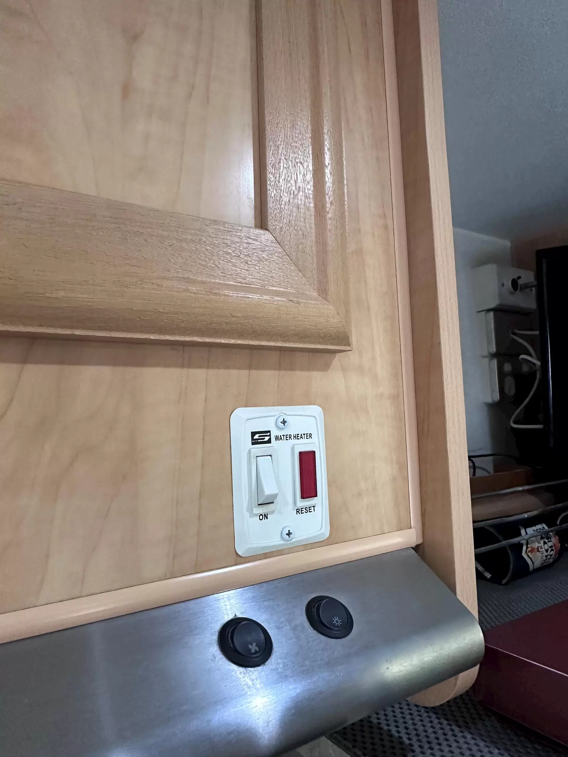 USED 2012 Roadstar Vacationer