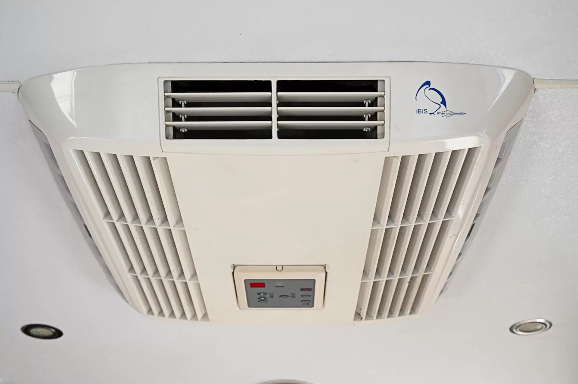 USED 2012 Roadstar Vacationer