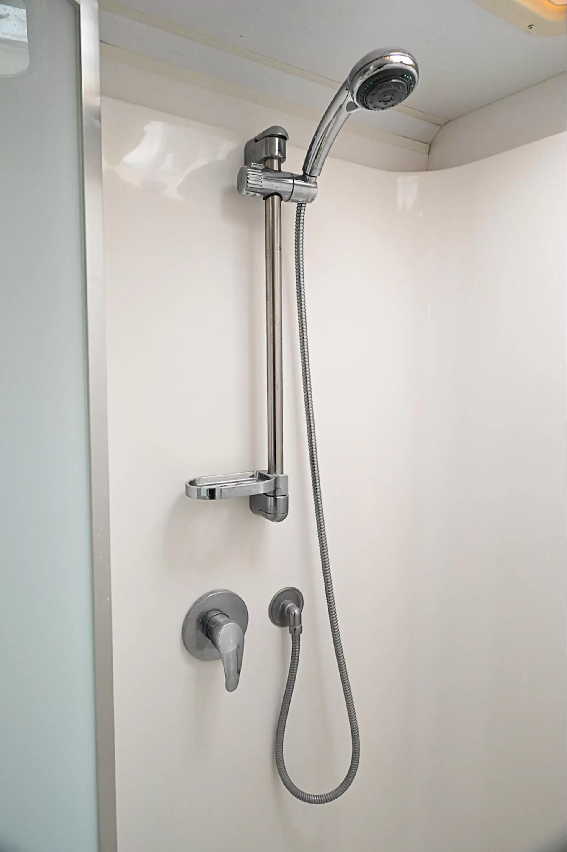 USED 2012 Roadstar Vacationer