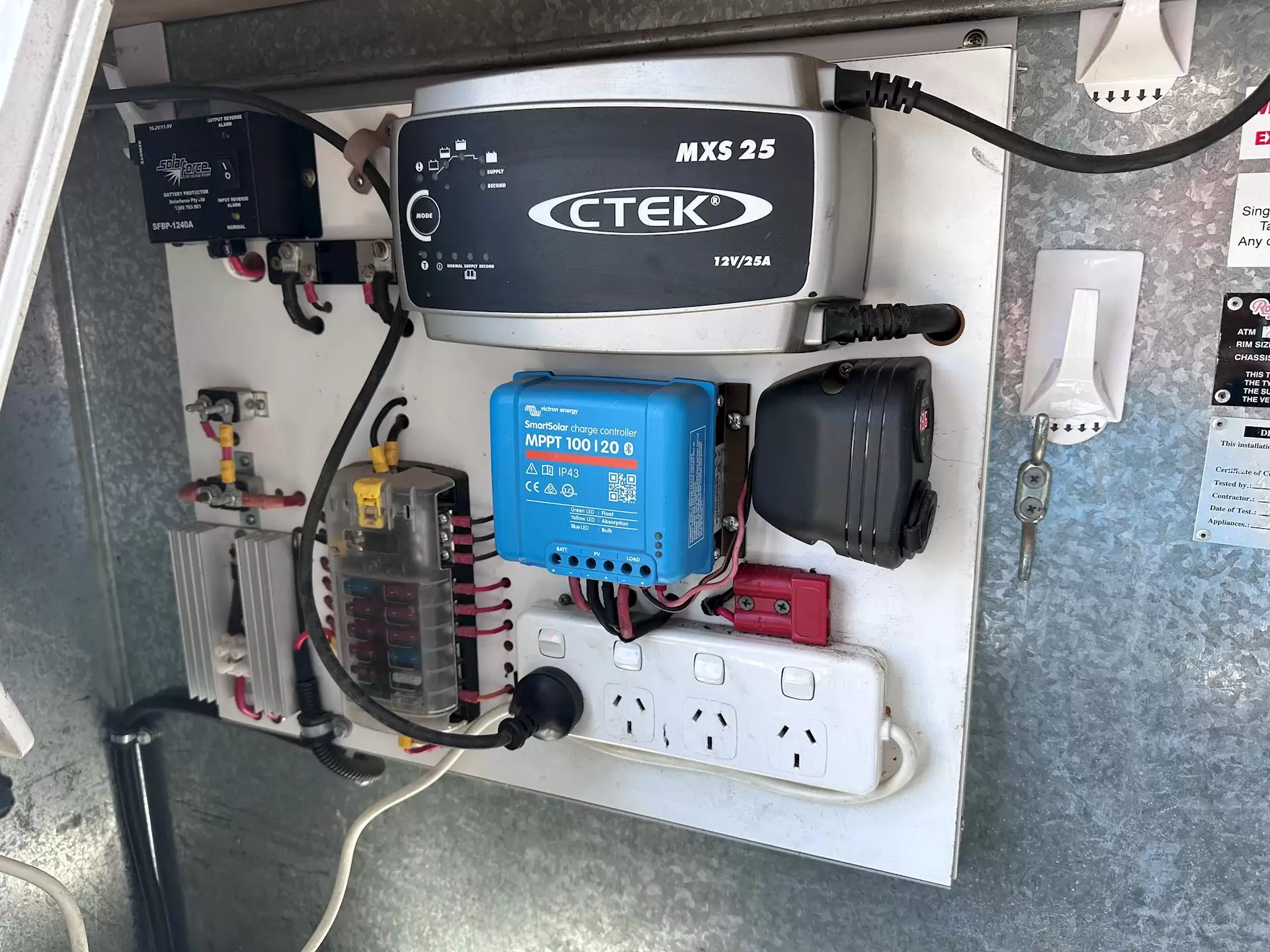 USED 2012 Roadstar Vacationer