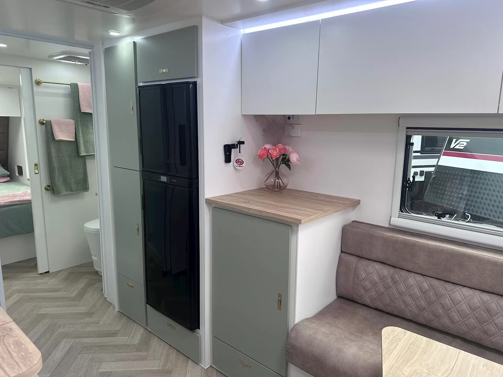 NEW 2026 DESIGN RV ODYSSEY 2210R