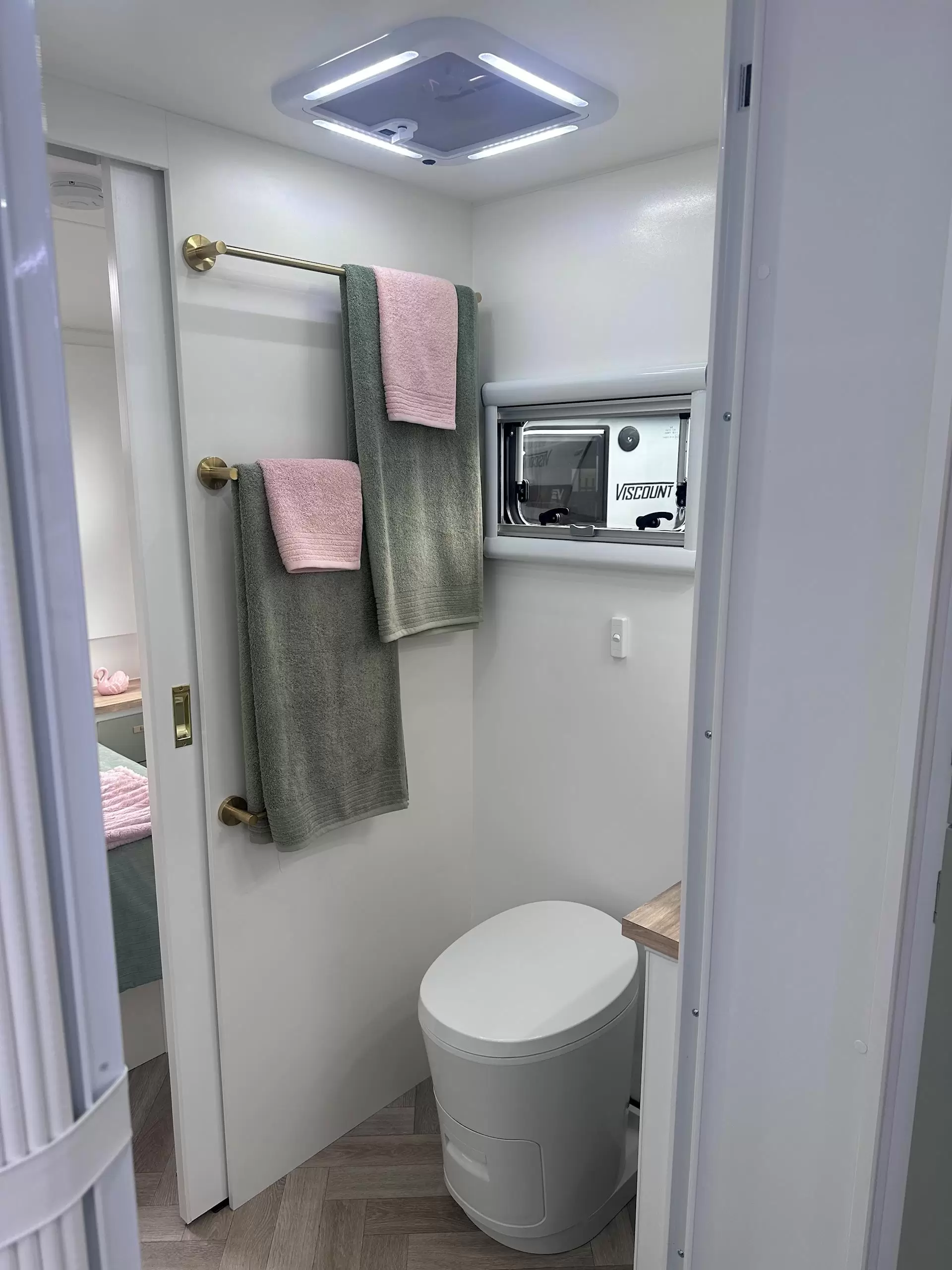 NEW 2026 DESIGN RV ODYSSEY 2210R