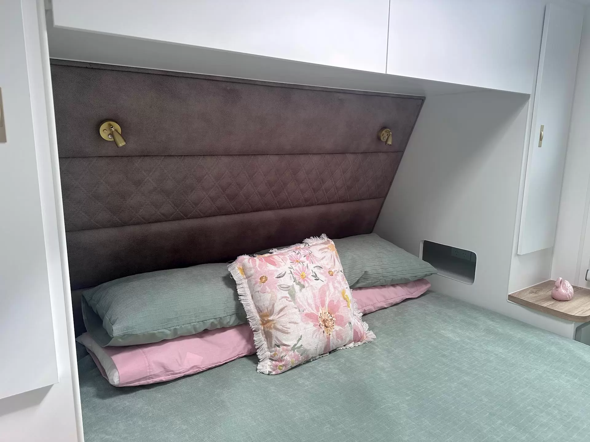 NEW 2026 DESIGN RV ODYSSEY 2210R