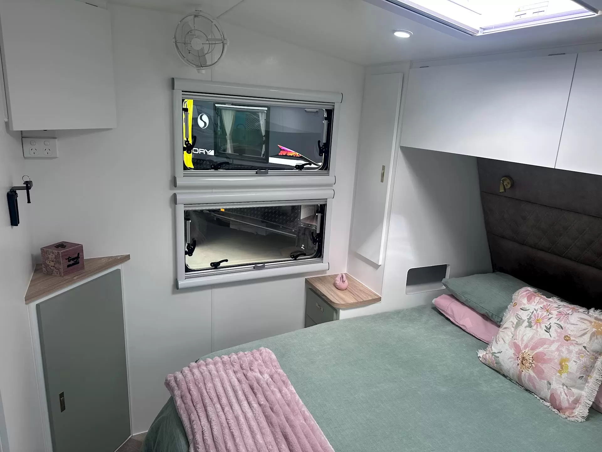 NEW 2026 DESIGN RV ODYSSEY 2210R