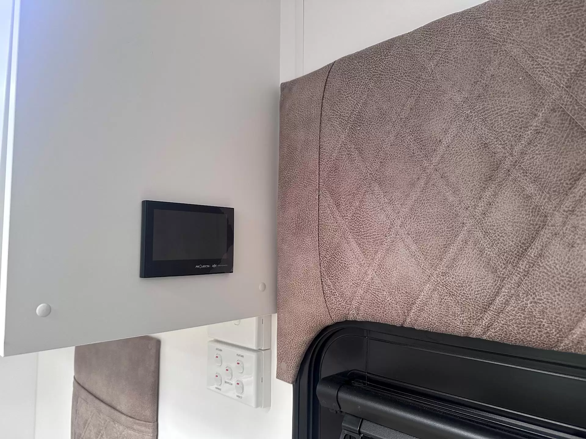 NEW 2026 DESIGN RV ODYSSEY 2210R