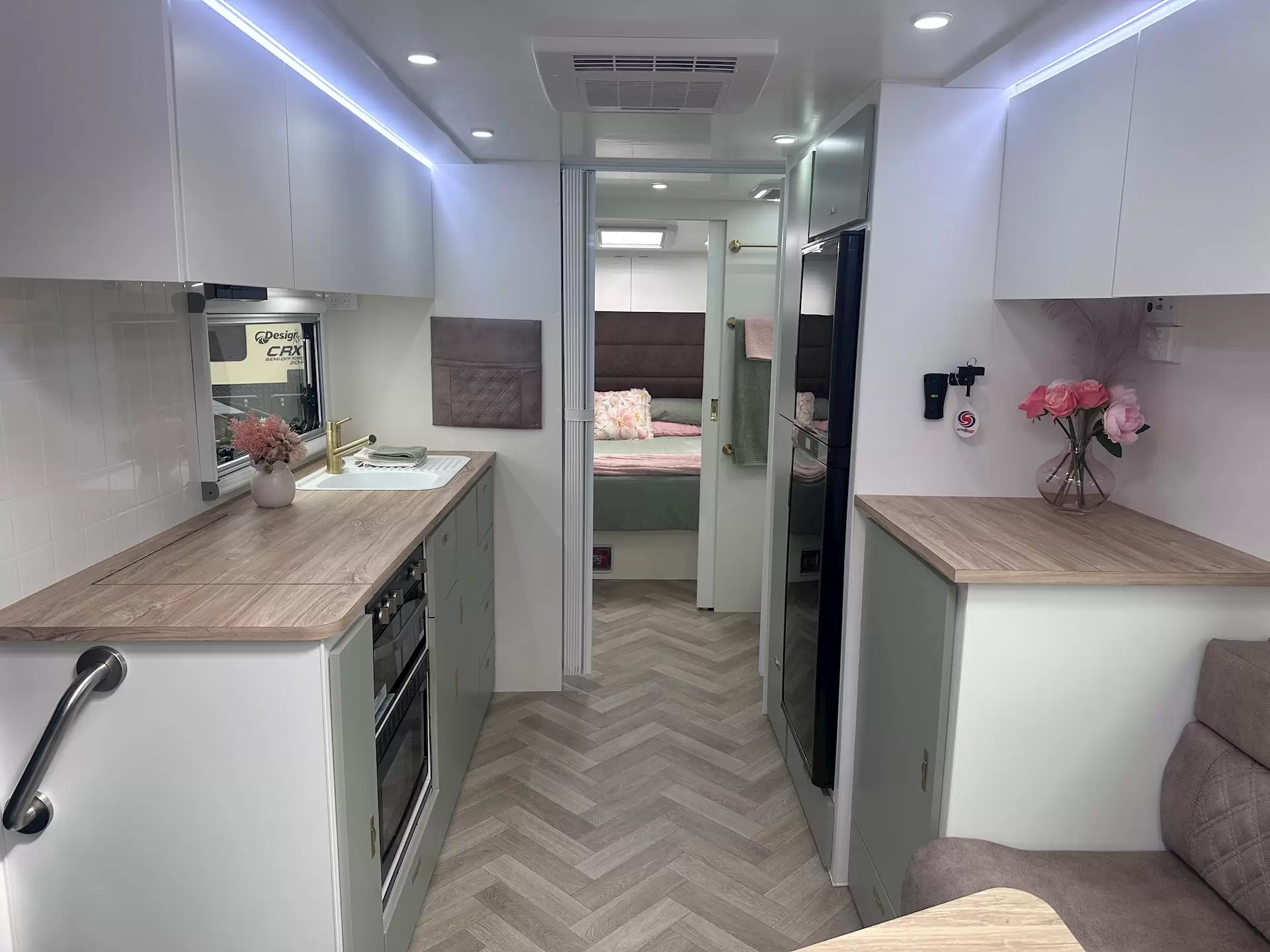 NEW 2026 DESIGN RV ODYSSEY 2210R