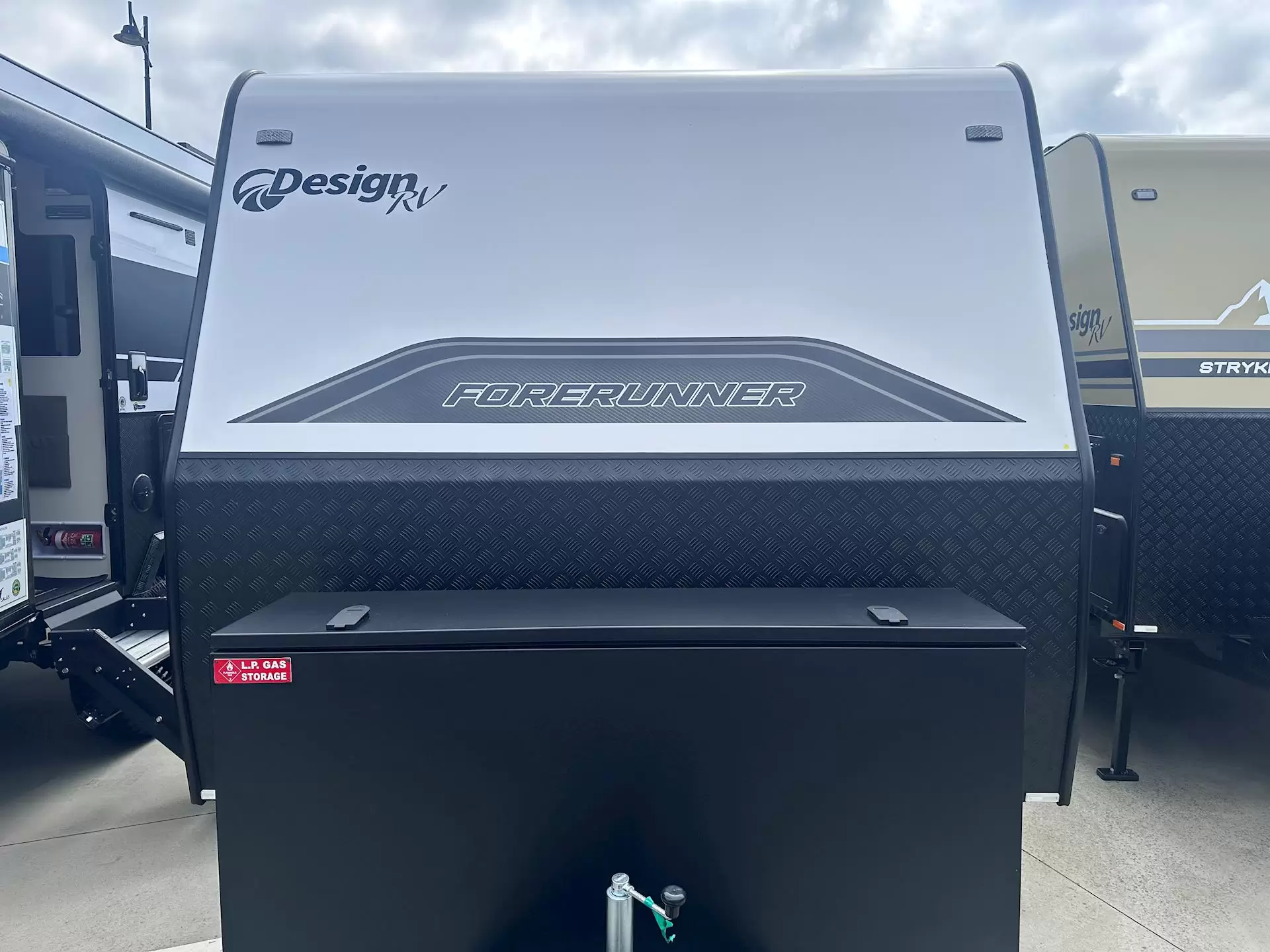 NEW 2026 DESIGN RV FORERUNNER 186R