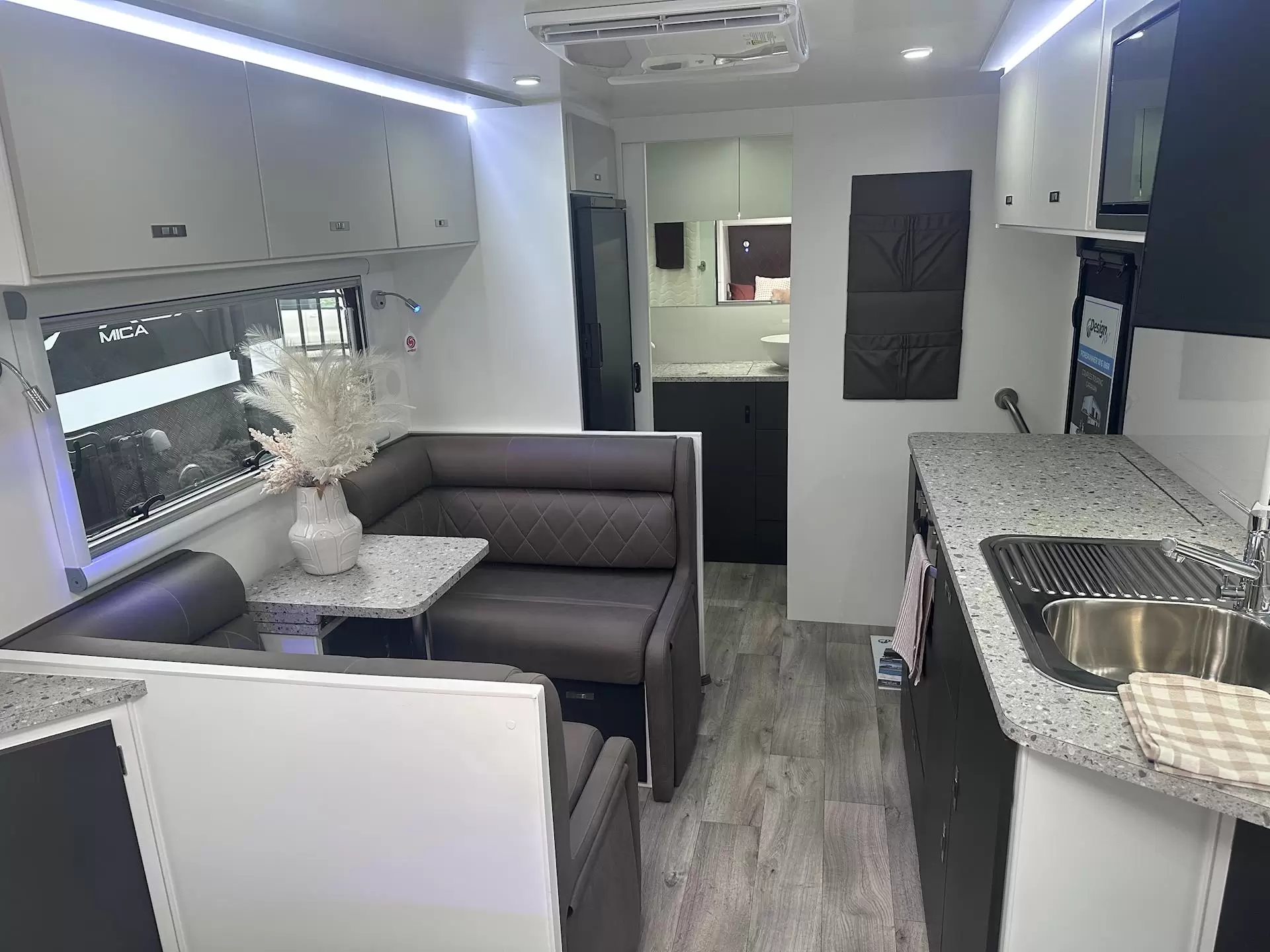 NEW 2026 DESIGN RV FORERUNNER 186R