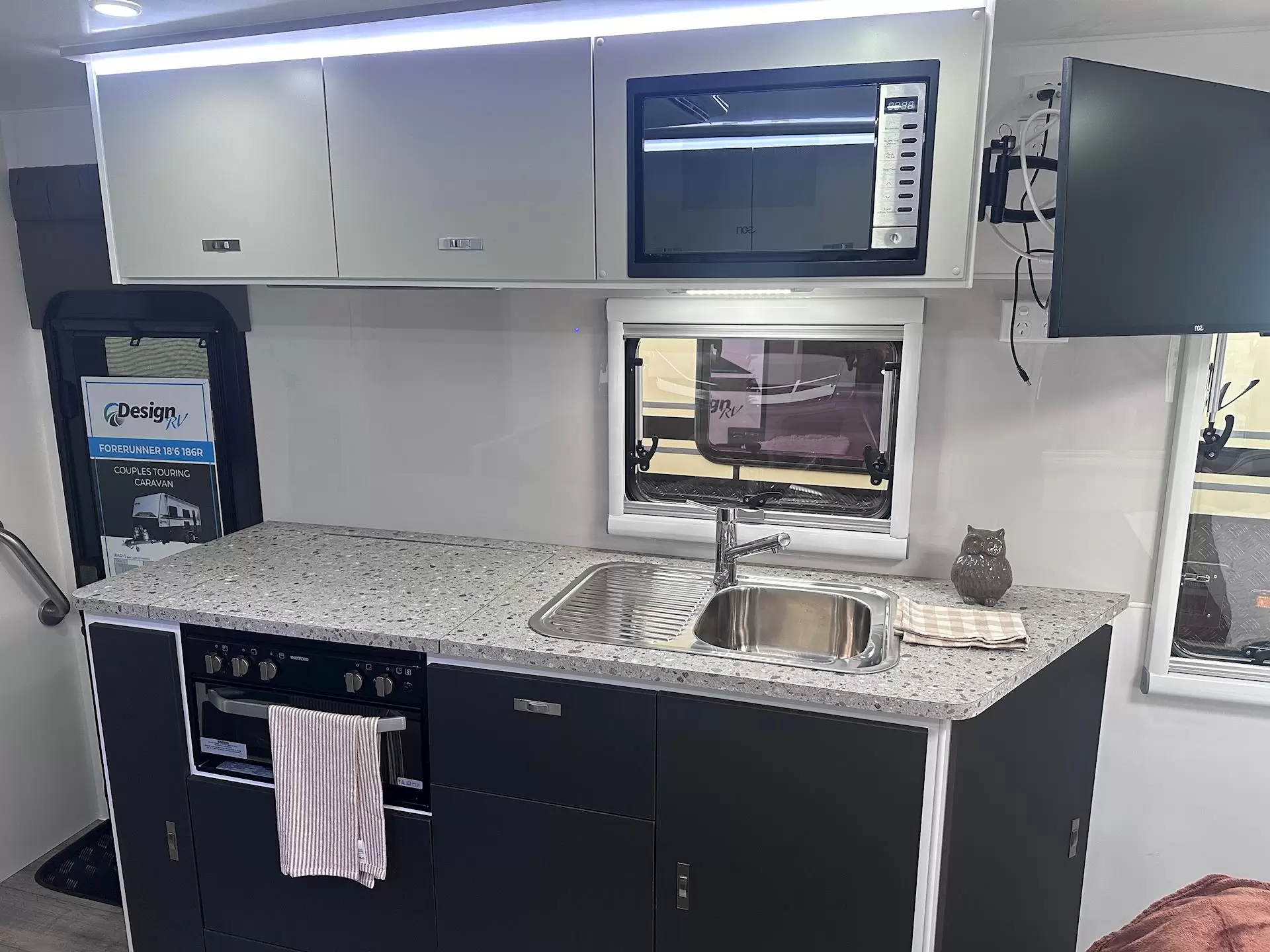 NEW 2026 DESIGN RV FORERUNNER 186R