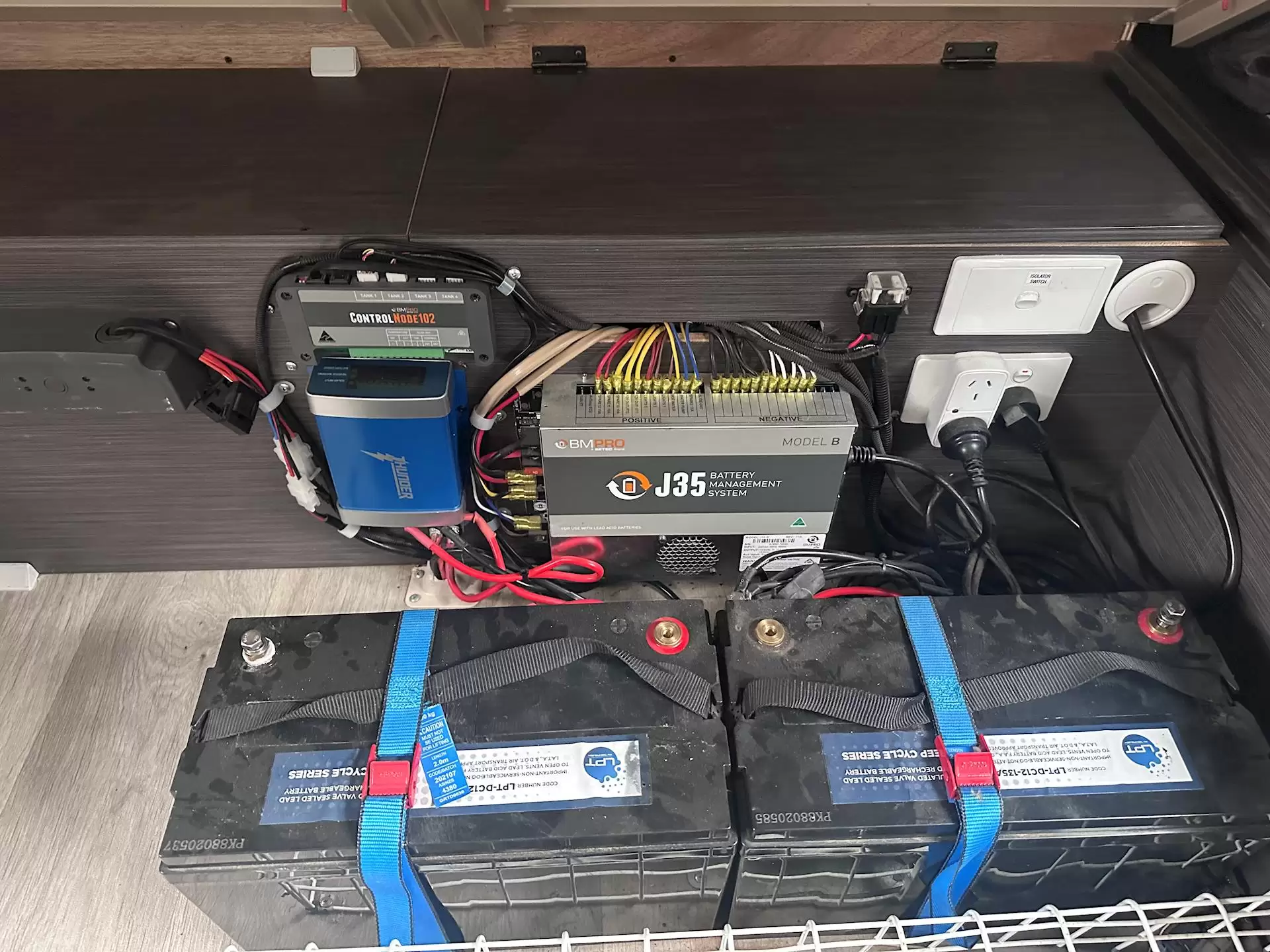 USED 2019 JAYCO JOURNEY OUTBACK 19.61-2OB