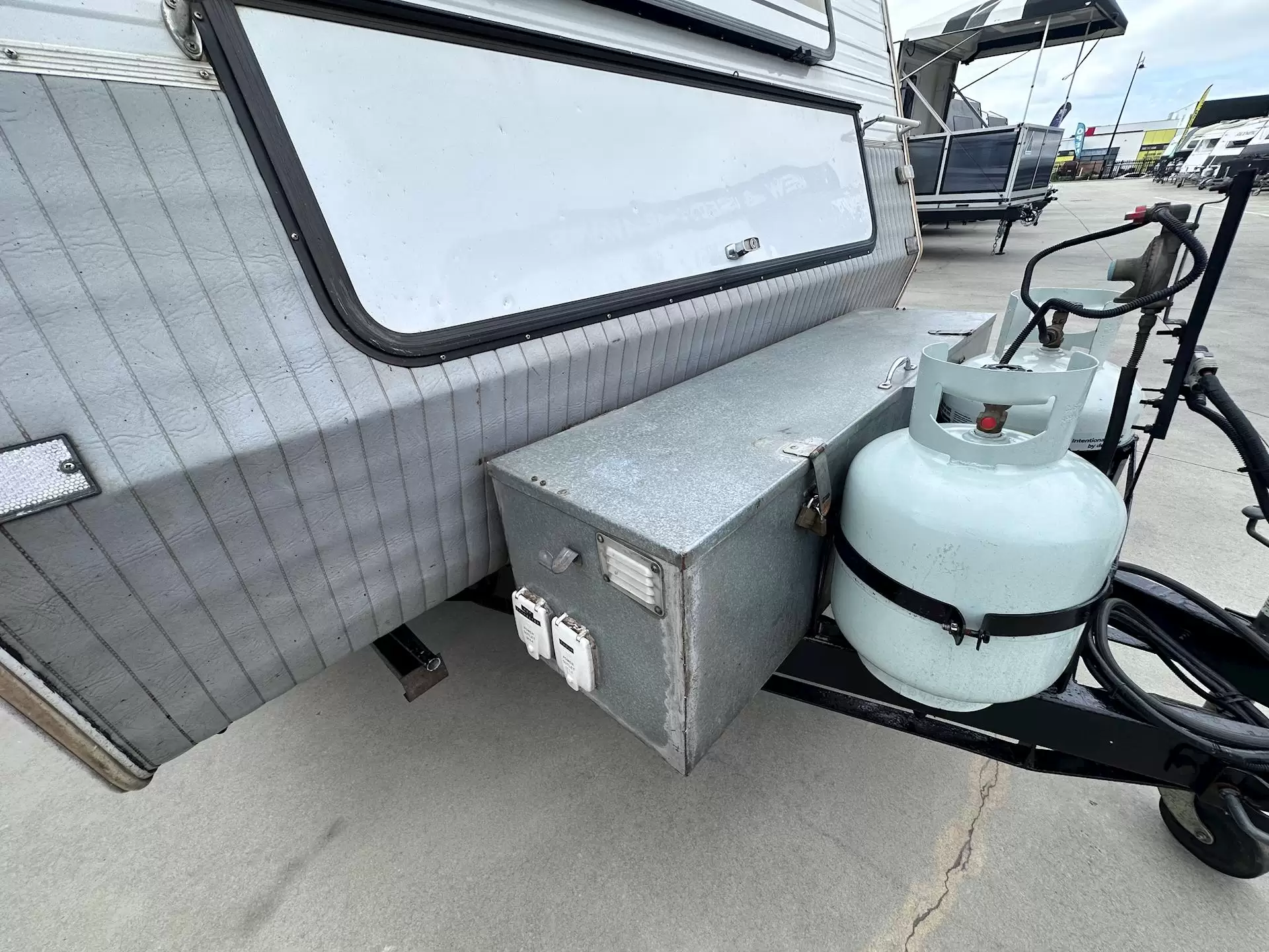 USED 1996 EVERNEW ELITE