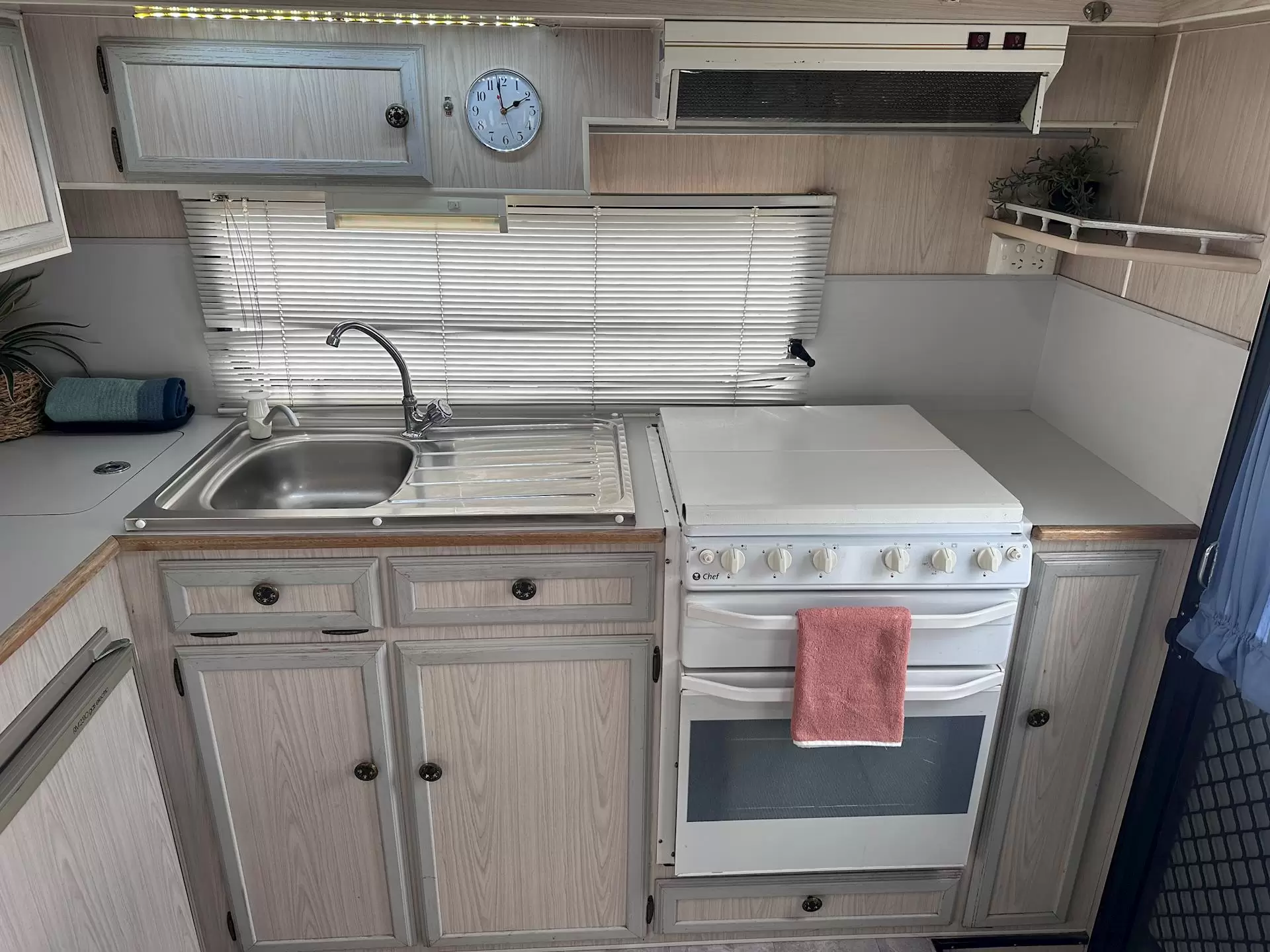 USED 1996 EVERNEW ELITE