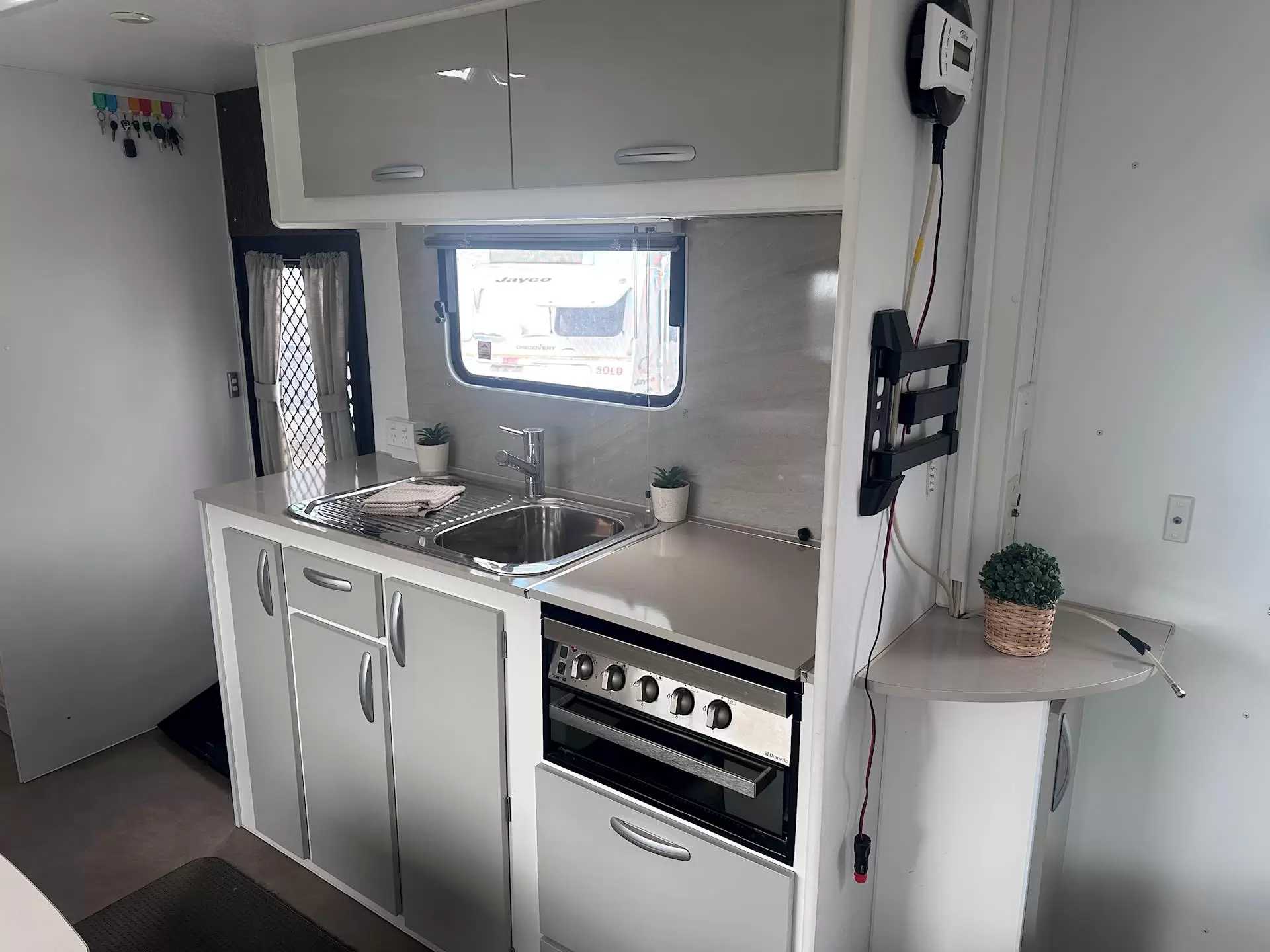 USED 2017 COROMAL APPEAL 601