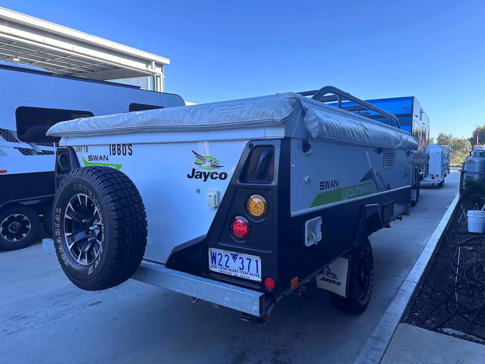 USED 2014 JAYCO SWAN OUTBACK