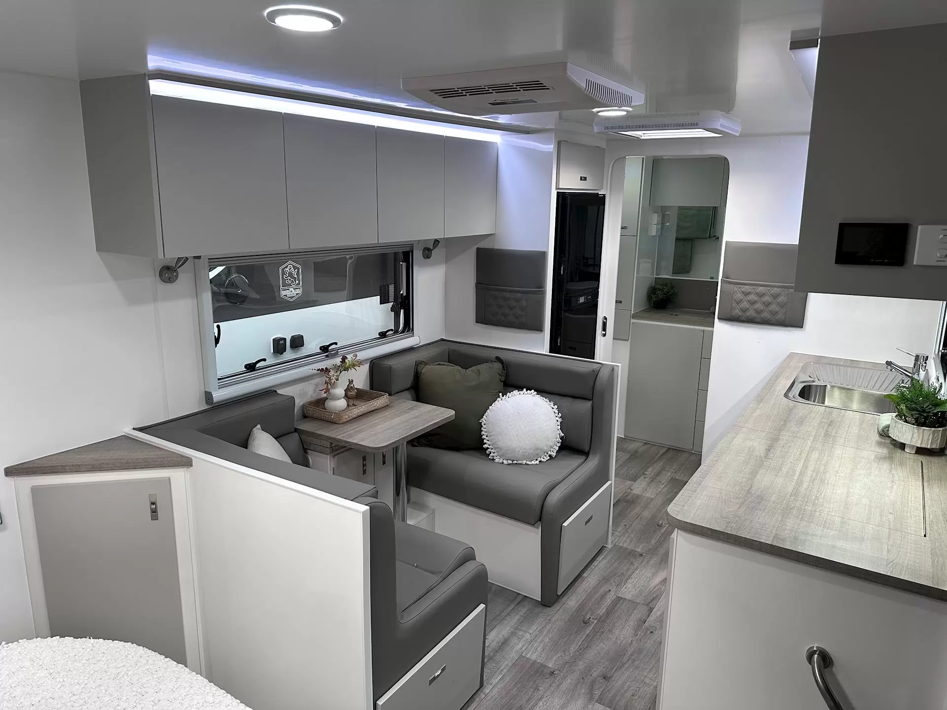 NEW 2026 DESIGN RV ODYSSEY 200M