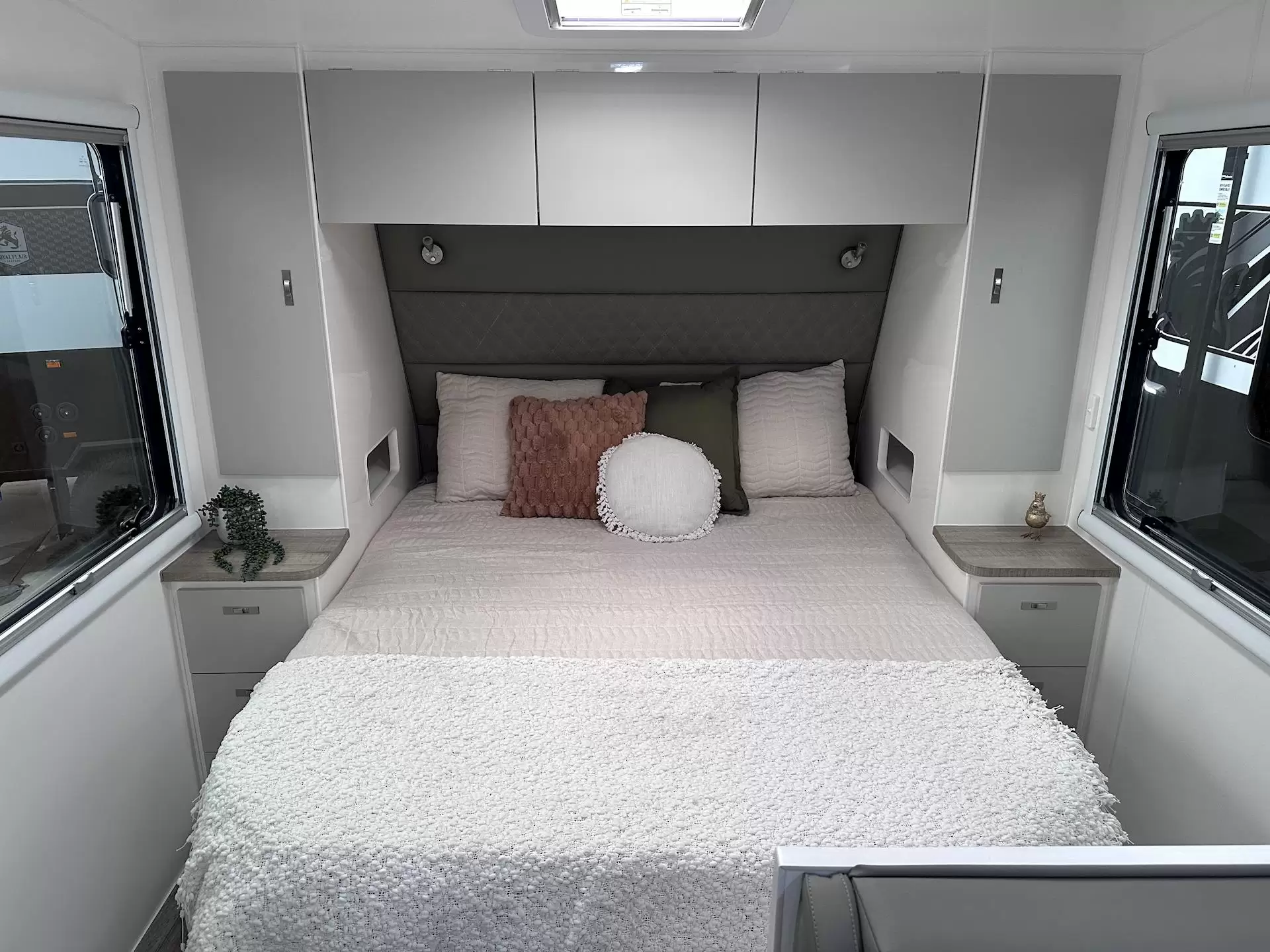 NEW 2026 DESIGN RV ODYSSEY 200M