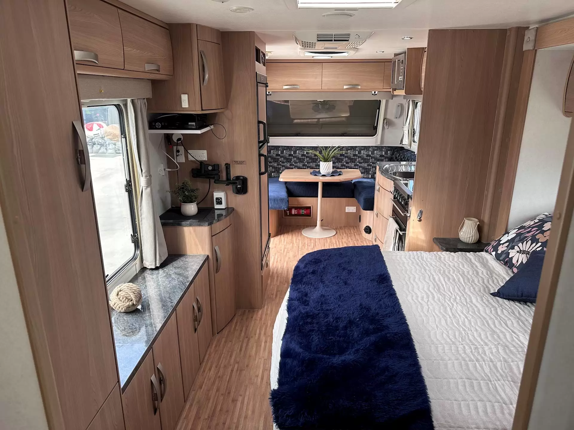 USED 2012 JAYCO STERLING 21.65-3 SLIDER