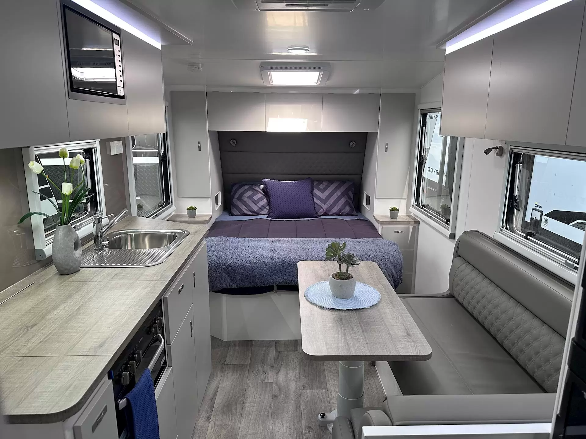 NEW 2025 DESIGN RV ODYSSEY 186R