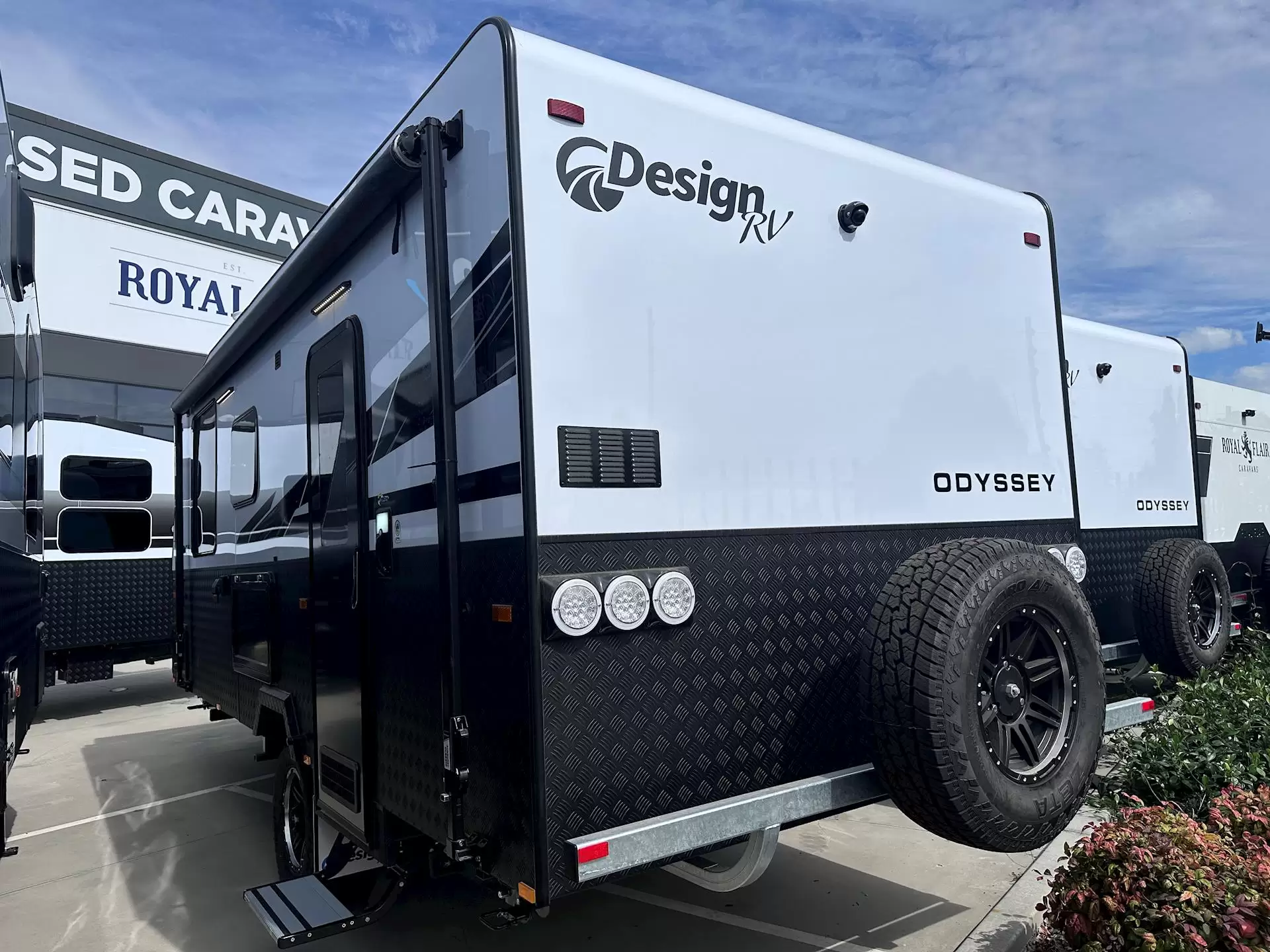 NEW 2025 DESIGN RV ODYSSEY 186R