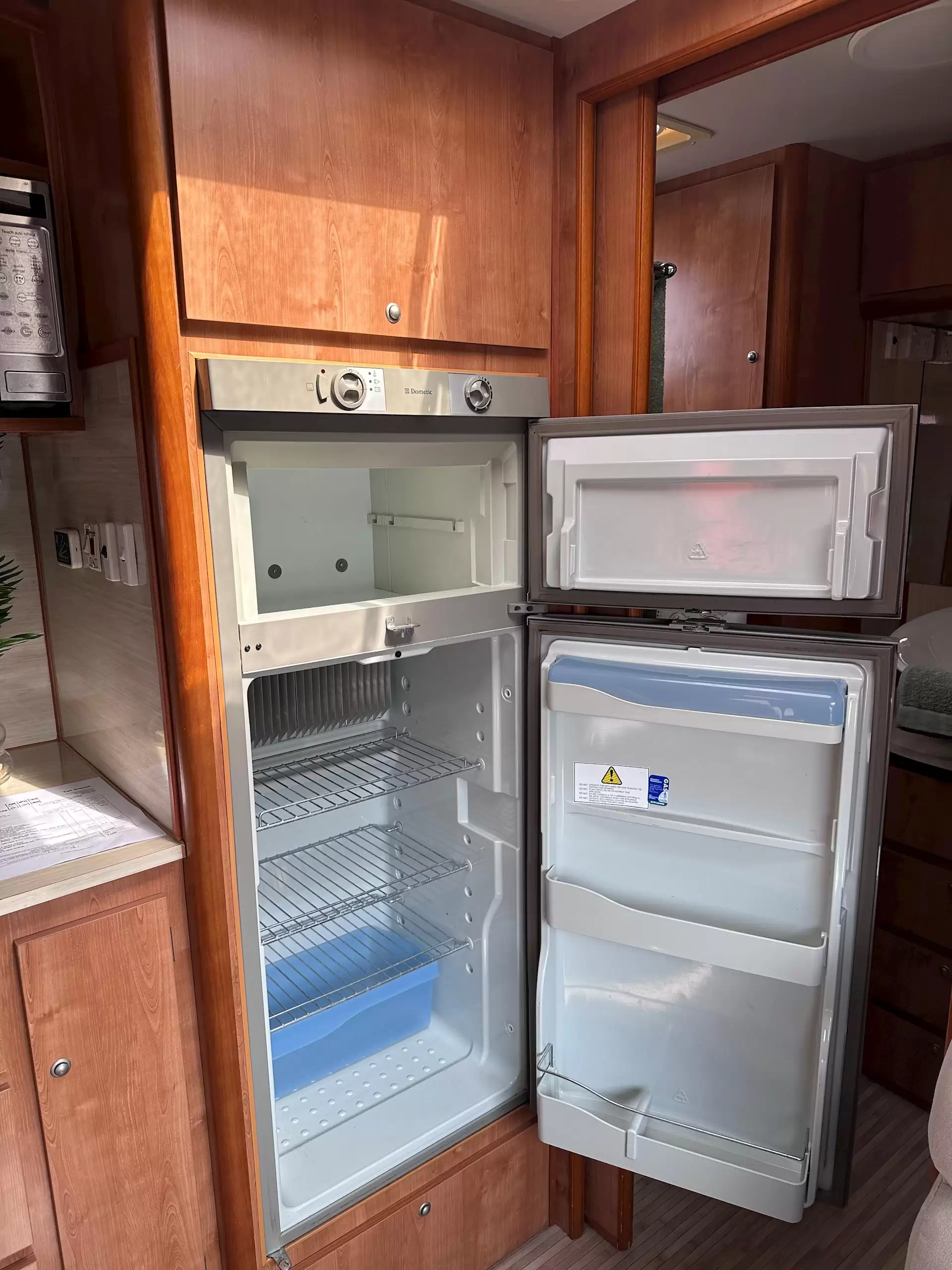 USED 2009 LOTUS Uptown 21'